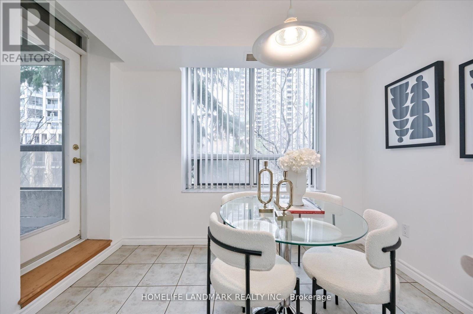 206 - 18 Sommerset Way, Toronto, Ontario  M2N 6X5 - Photo 13 - C13028354