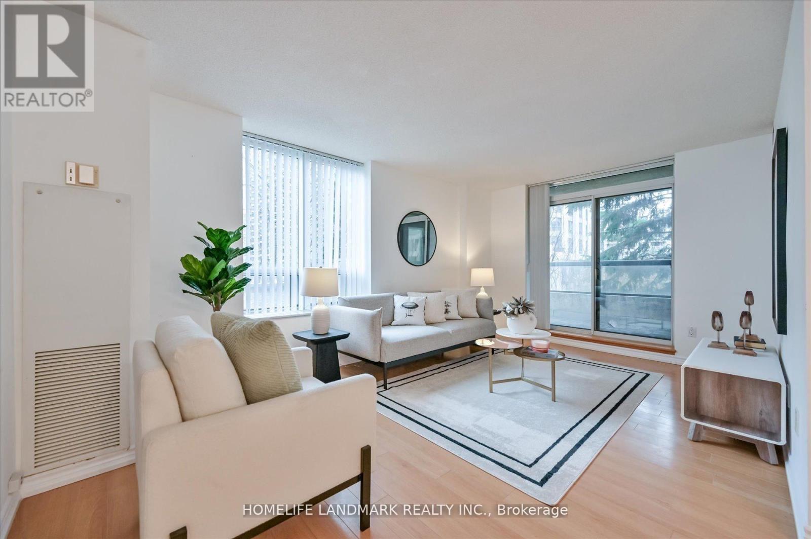 206 - 18 Sommerset Way, Toronto, Ontario  M2N 6X5 - Photo 5 - C13028354