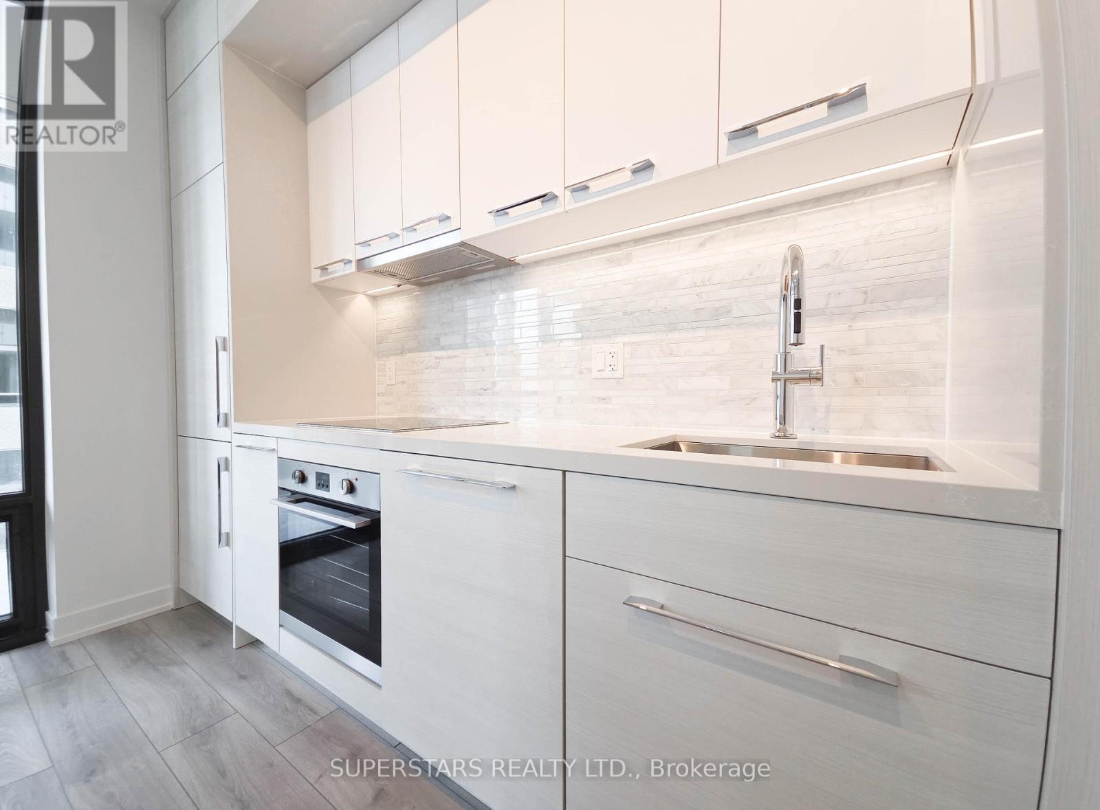 707 - 29 Green Trail Court, Toronto, Ontario  M2K 0J9 - Photo 5 - C13028368