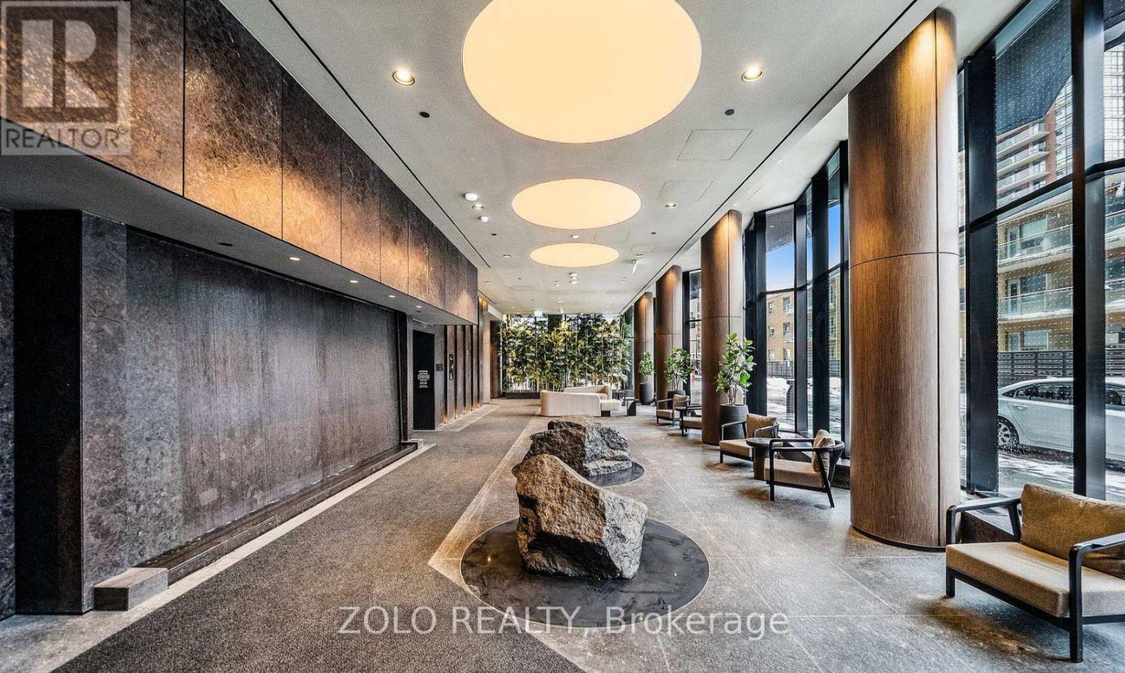 3512 - 110 Broadway Avenue, Toronto, Ontario  M4P 1X7 - Photo 3 - C13028480