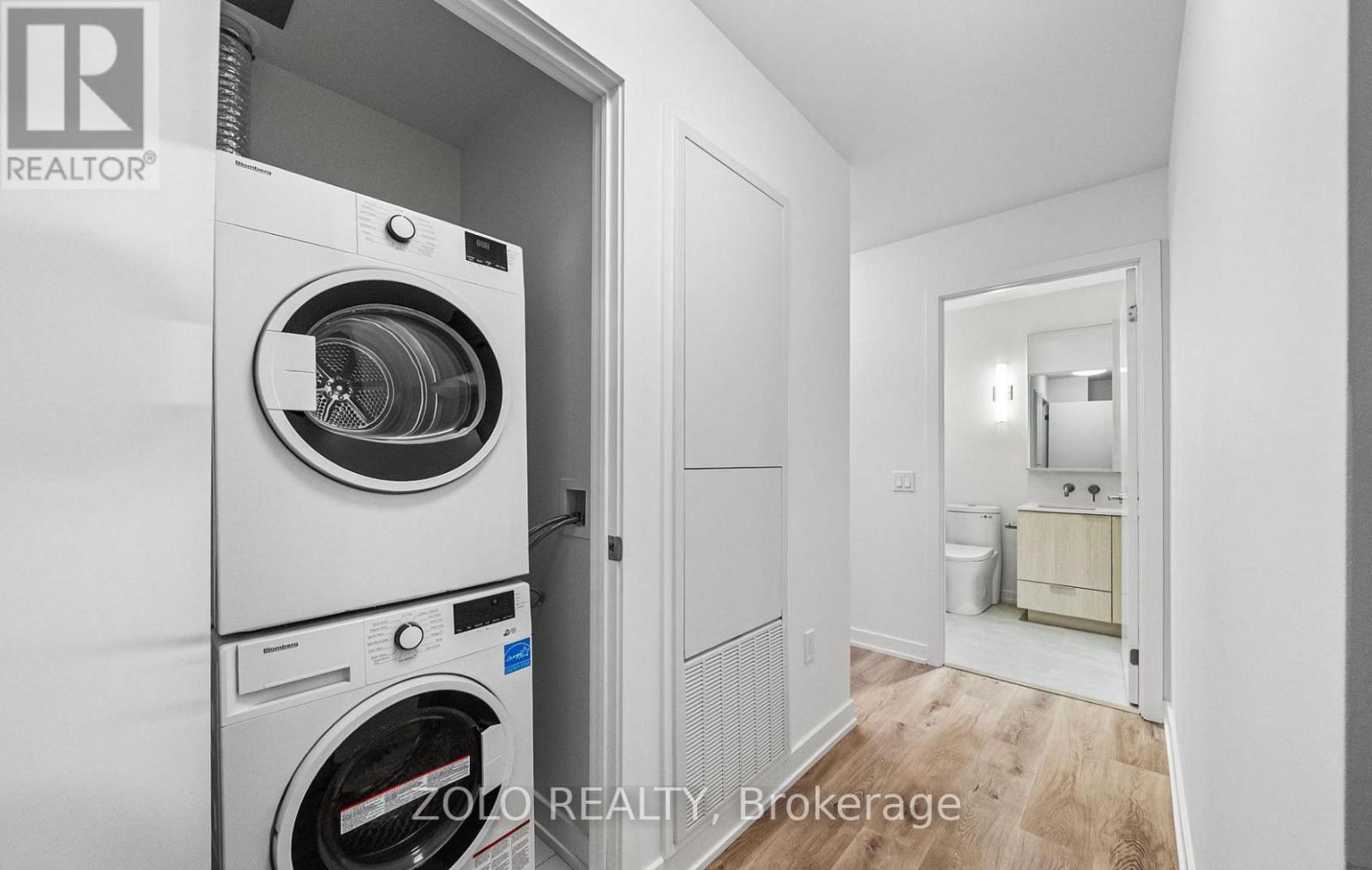 3512 - 110 Broadway Avenue, Toronto, Ontario  M4P 1X7 - Photo 5 - C13028480