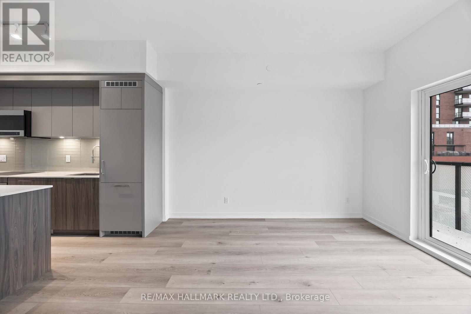 403 - 863 St. Clair Avenue W, Toronto, Ontario  M6C 0B2 - Photo 15 - C13028482