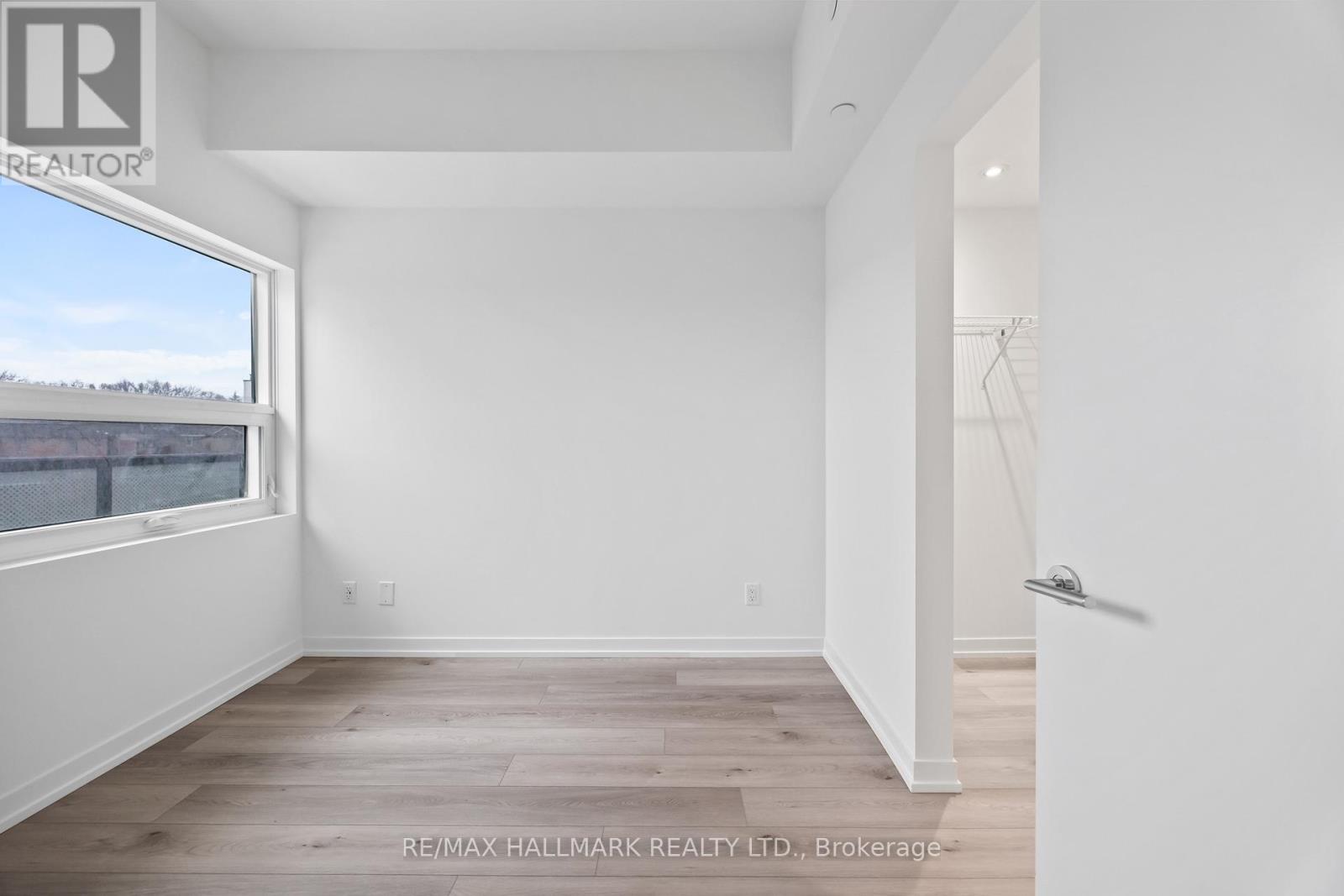 403 - 863 St. Clair Avenue W, Toronto, Ontario  M6C 0B2 - Photo 20 - C13028482