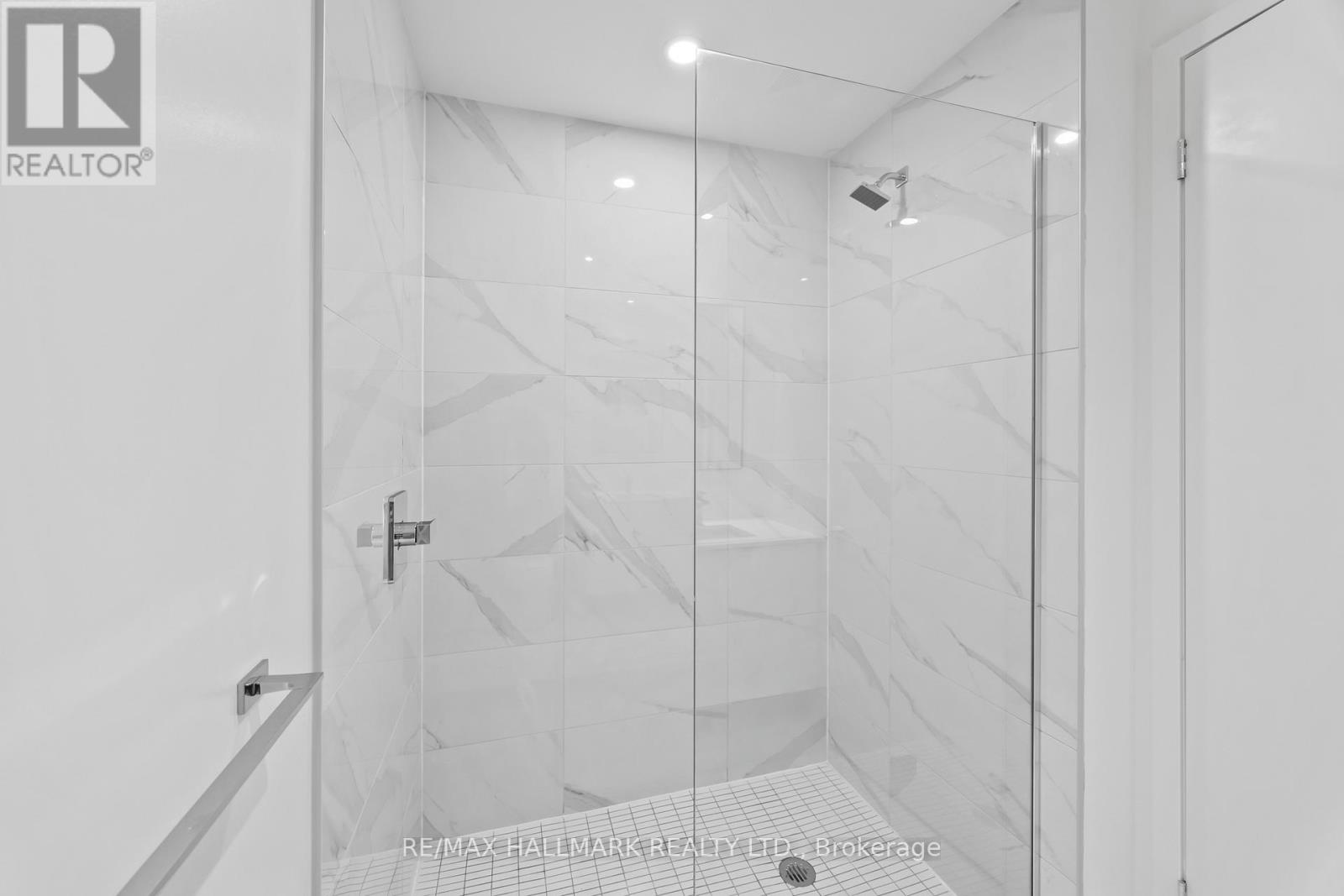 403 - 863 St. Clair Avenue W, Toronto, Ontario  M6C 0B2 - Photo 24 - C13028482