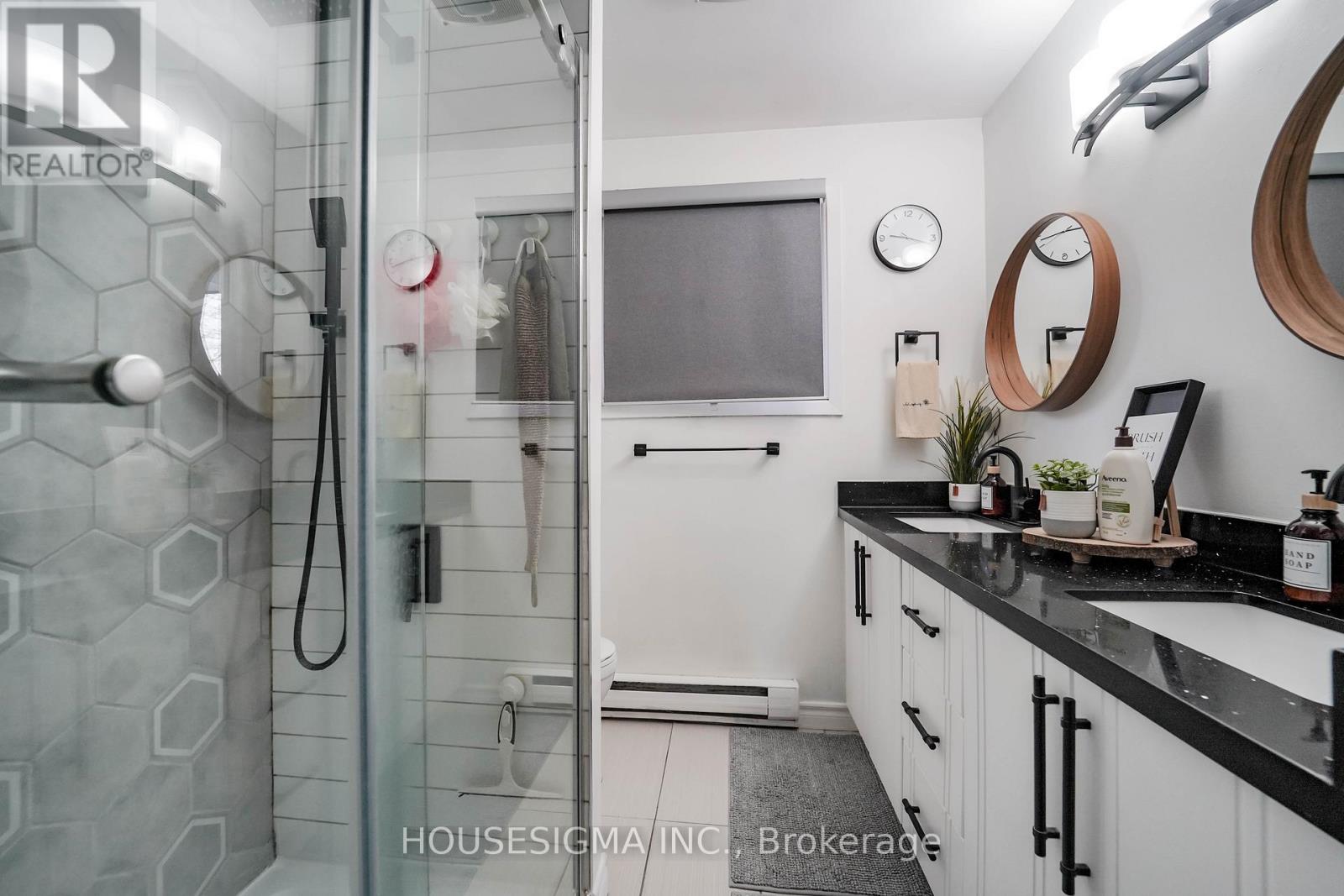 919 Central Park Boulevard N, Oshawa, Ontario  L1G 6V8 - Photo 28 - E13027160