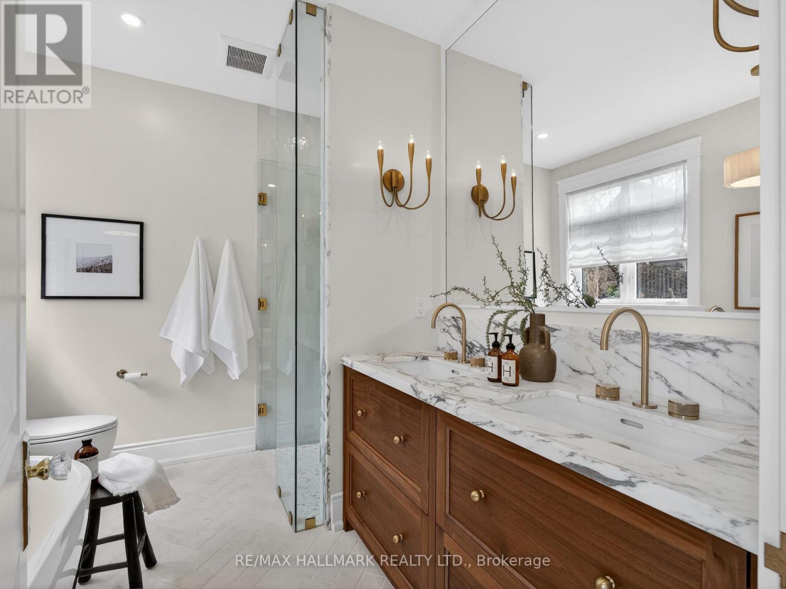 88 Neville Park Boulevard, Toronto, Ontario  M4E 3P8 - Photo 17 - E13028412