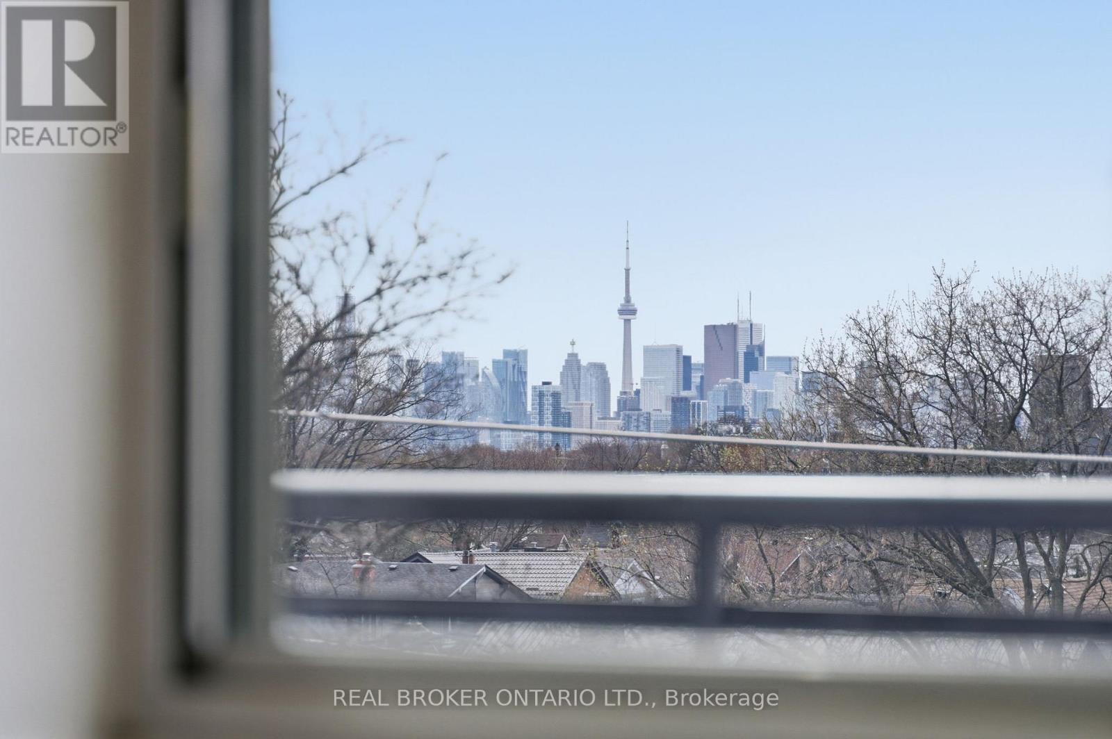 306 - 1071 Woodbine Avenue, Toronto, Ontario  M4C 4C2 - Photo 31 - E13028458