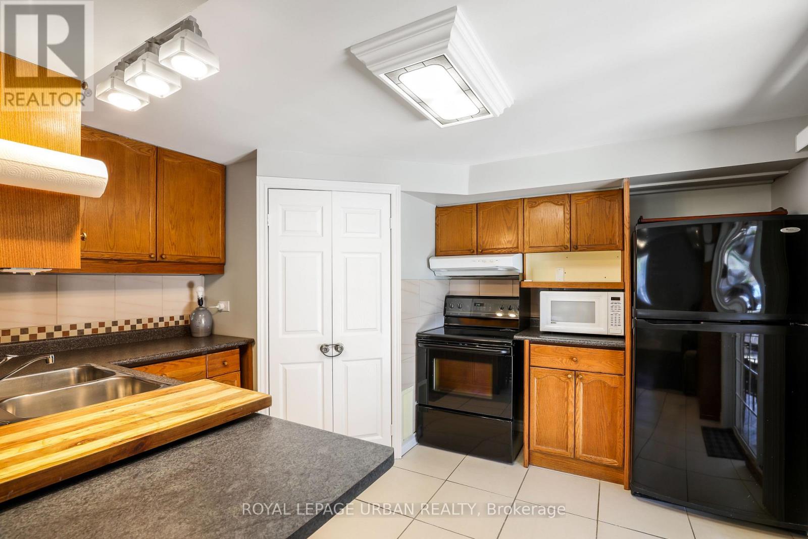 1081 Keswick Court, Oshawa, Ontario  L1K 2V2 - Photo 39 - E13028498