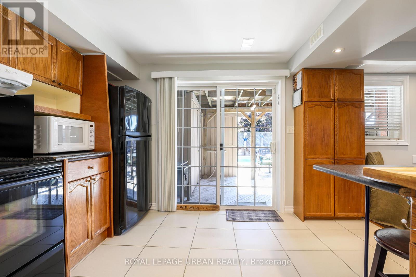 1081 Keswick Court, Oshawa, Ontario  L1K 2V2 - Photo 41 - E13028498