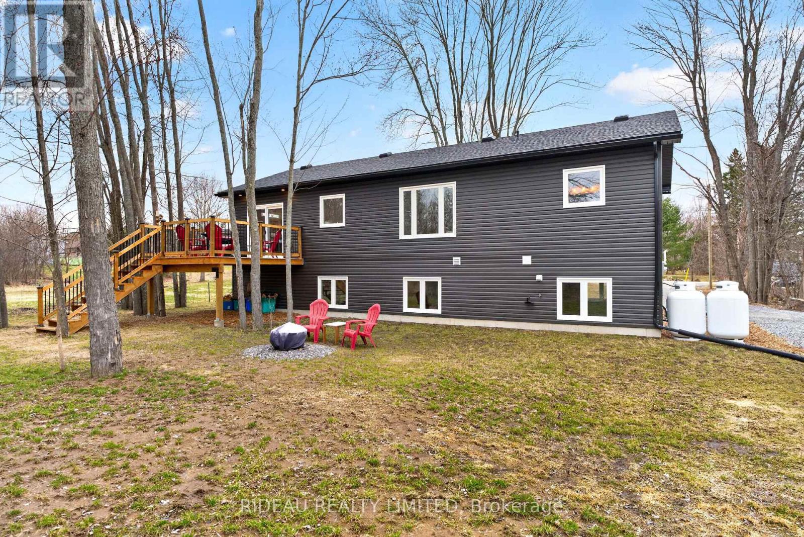 7 Brock Street, Rideau Lakes, Ontario  K0G 1P0 - Photo 4 - X13028470