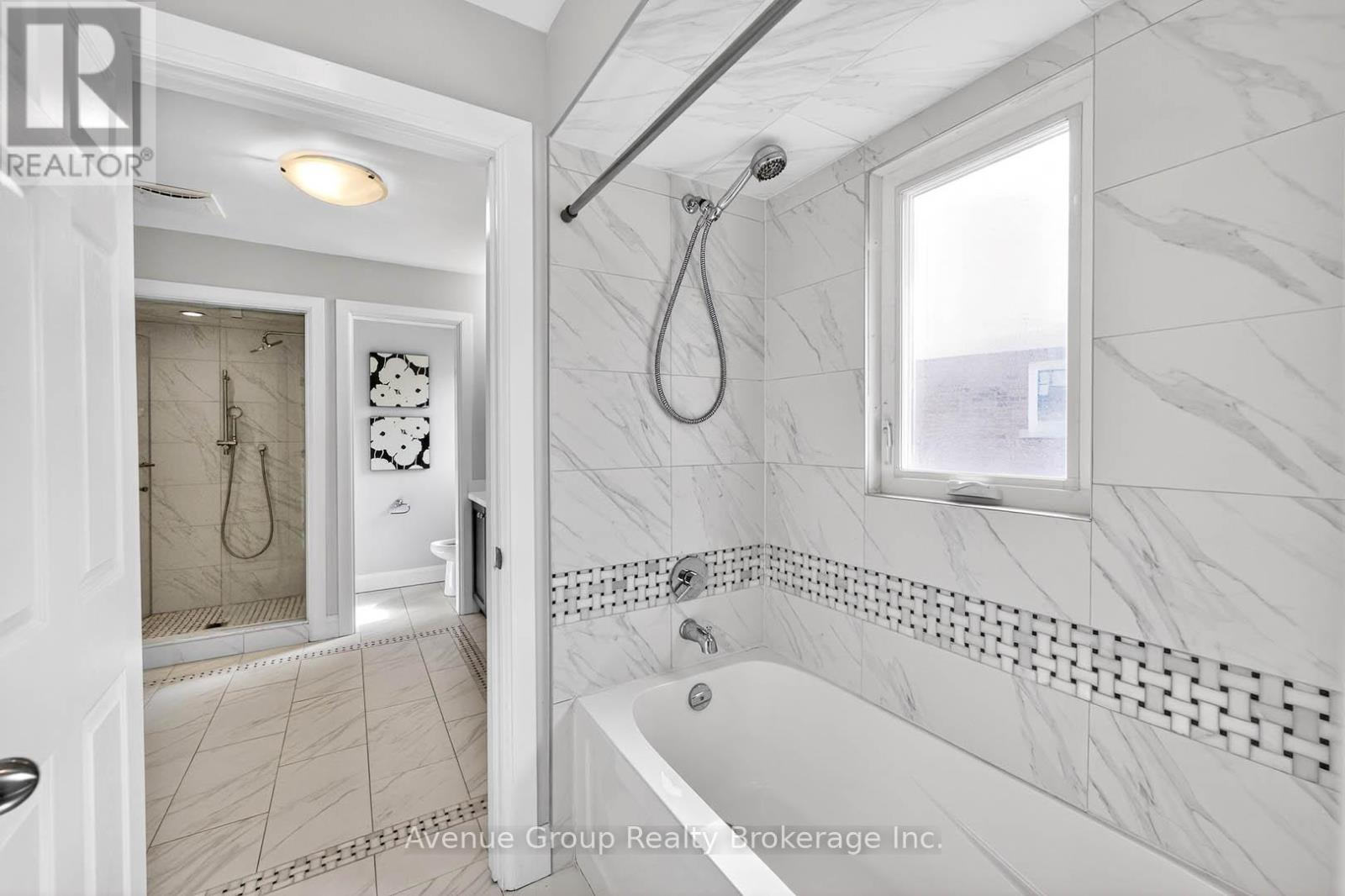 892 Tegal Place, Newmarket, Ontario  L3X 1L3 - Photo 34 - N13028380