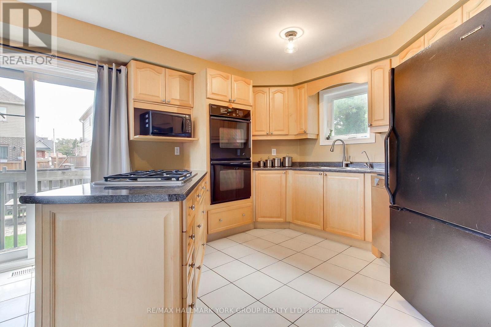 21 Daniele Avenue N, New Tecumseth, Ontario  L0G 1A0 - Photo 16 - N13028430