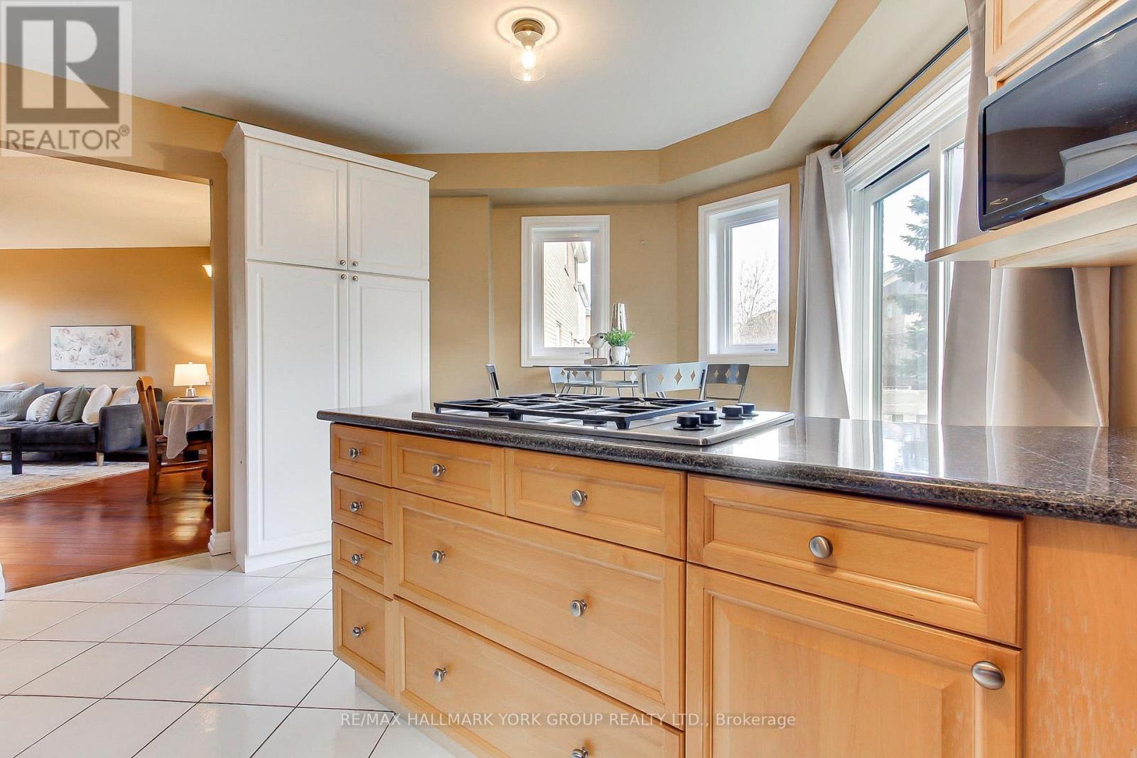 21 Daniele Avenue N, New Tecumseth, Ontario  L0G 1A0 - Photo 19 - N13028430