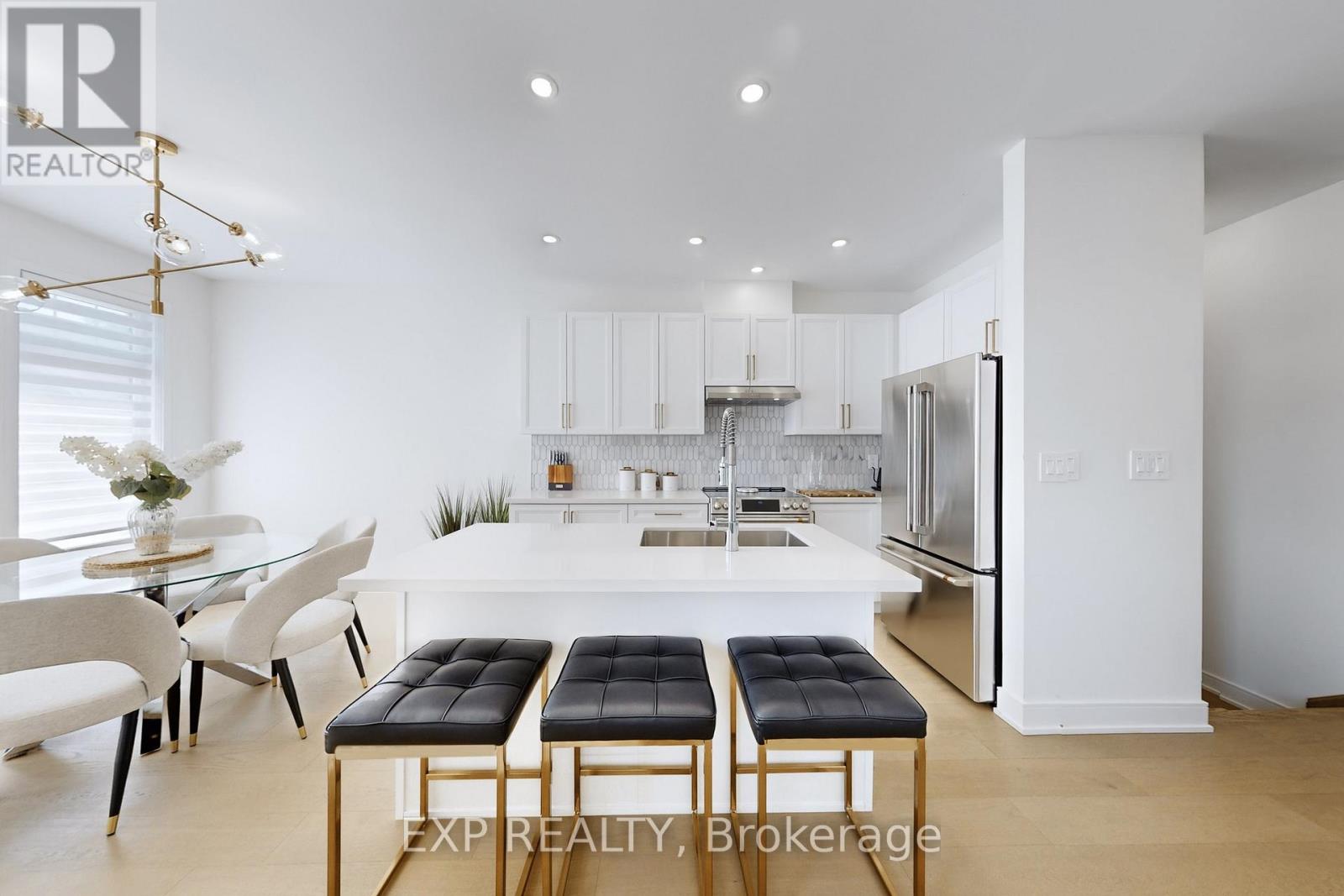 10 Palmira Drive, Georgina, Ontario  L0E 1R0 - Photo 10 - N13028438