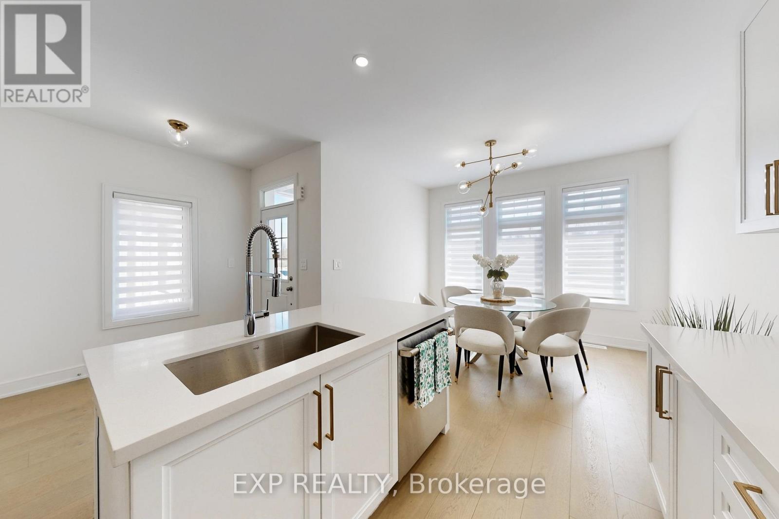 10 Palmira Drive, Georgina, Ontario  L0E 1R0 - Photo 13 - N13028438