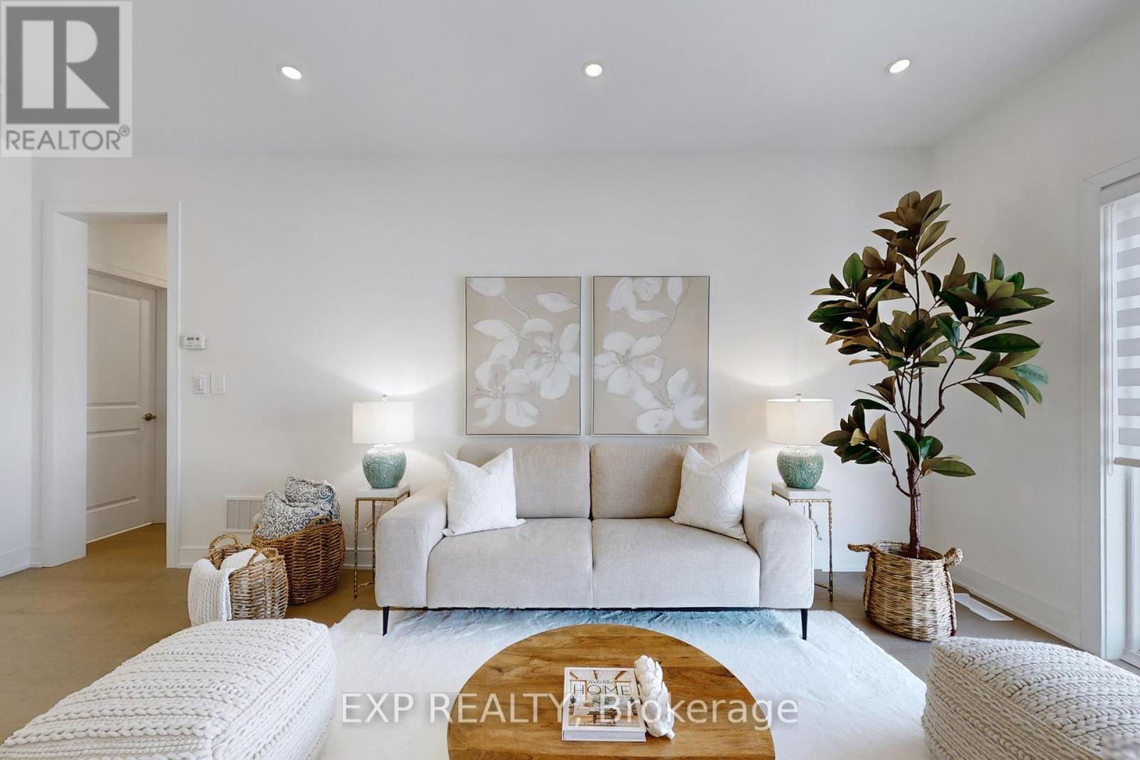 10 Palmira Drive, Georgina, Ontario  L0E 1R0 - Photo 6 - N13028438