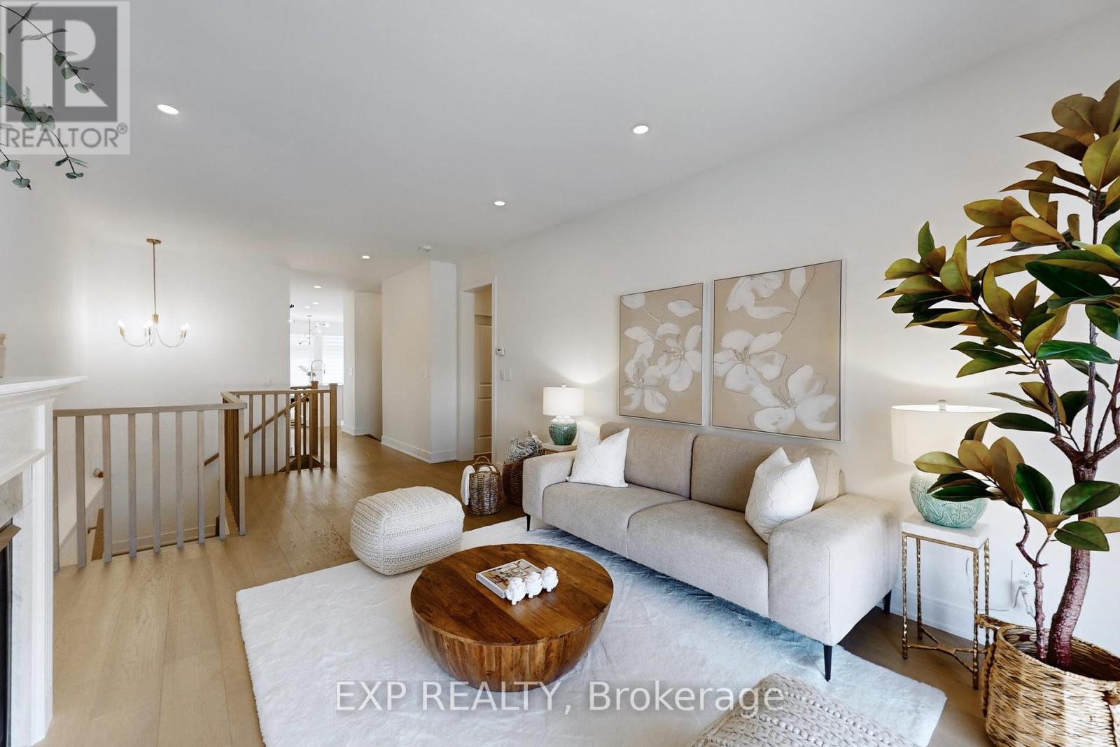 10 Palmira Drive, Georgina, Ontario  L0E 1R0 - Photo 7 - N13028438