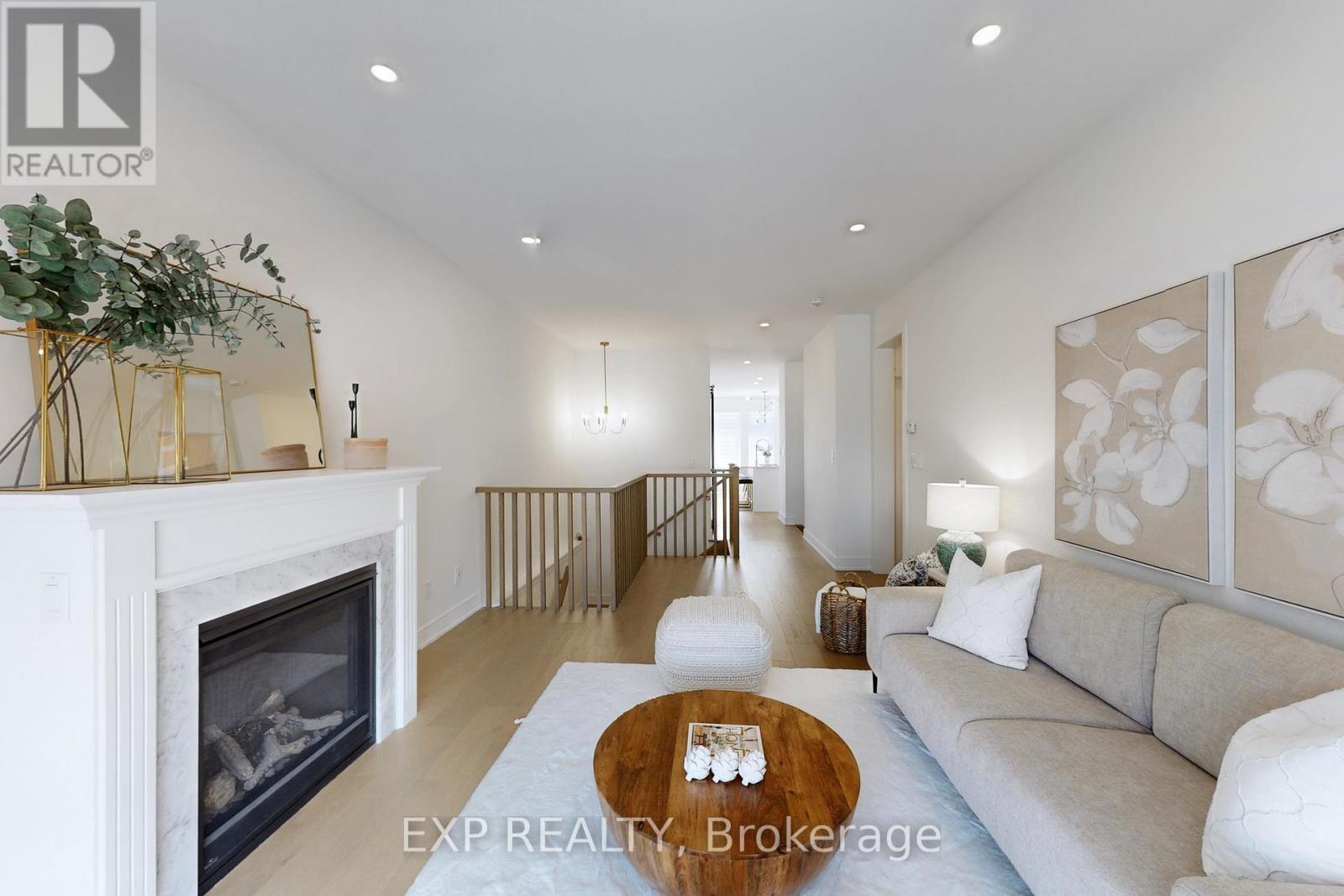 10 Palmira Drive, Georgina, Ontario  L0E 1R0 - Photo 8 - N13028438