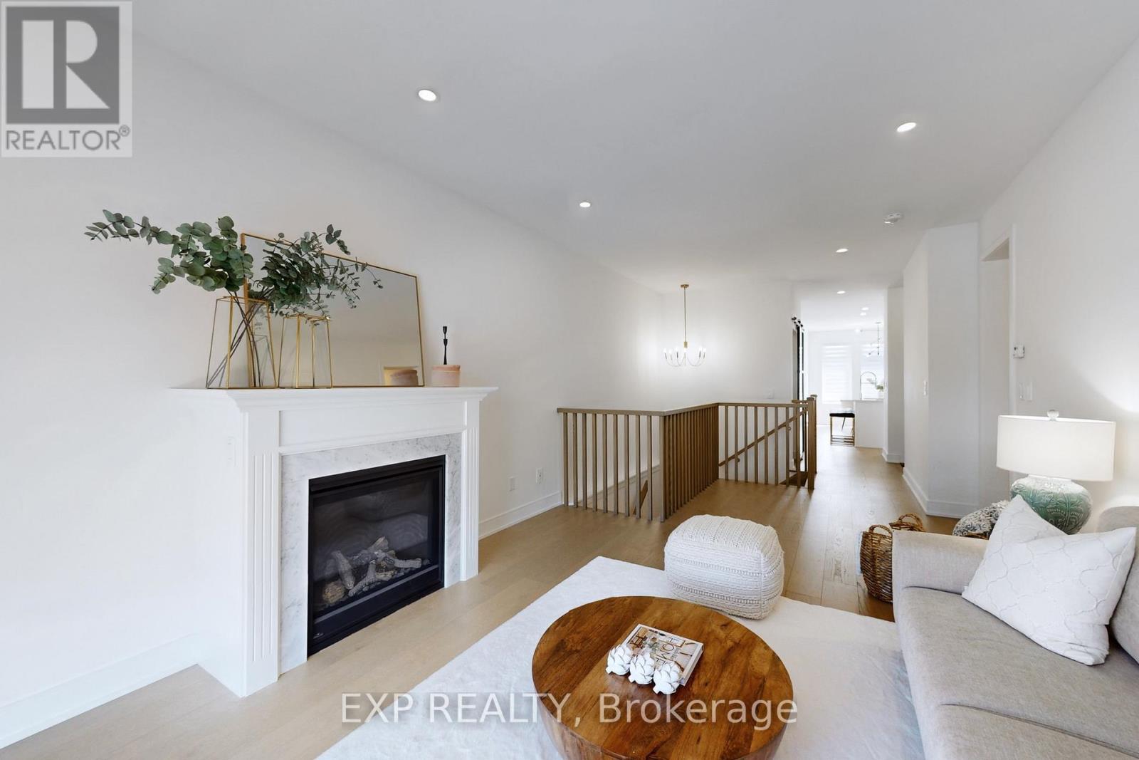 10 Palmira Drive, Georgina, Ontario  L0E 1R0 - Photo 9 - N13028438