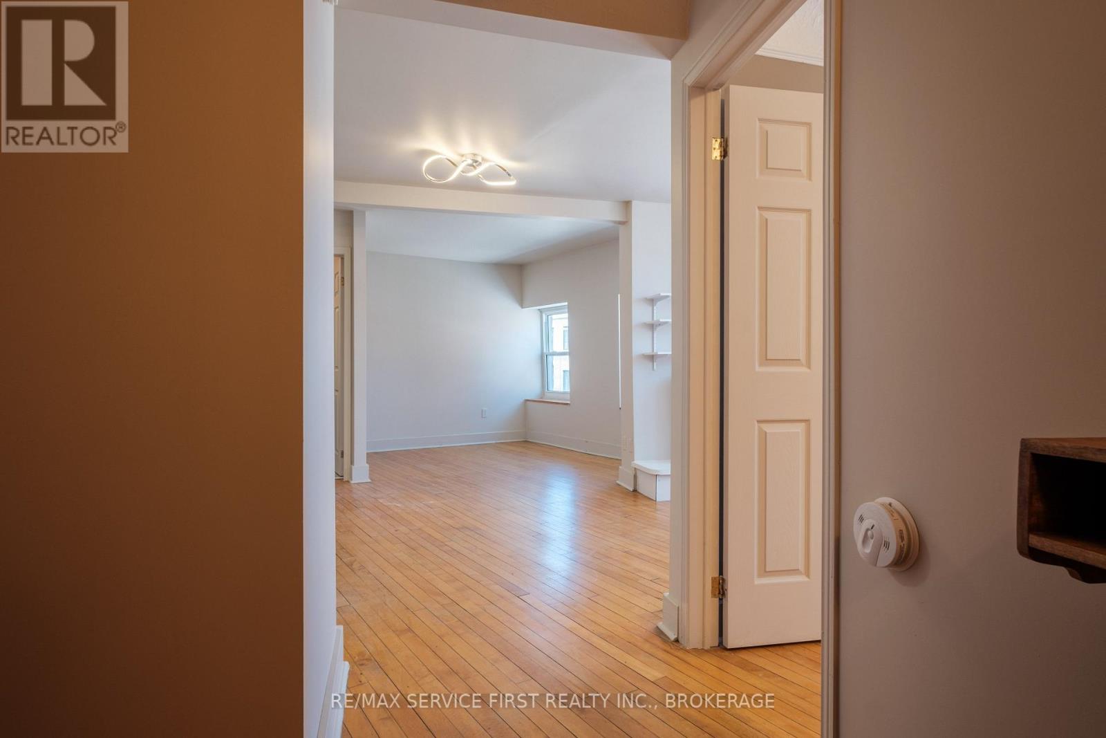 82-94 155-159 Brock St & Wellington St. Street, Kingston, Ontario  K7L 3E1 - Photo 21 - X13024752