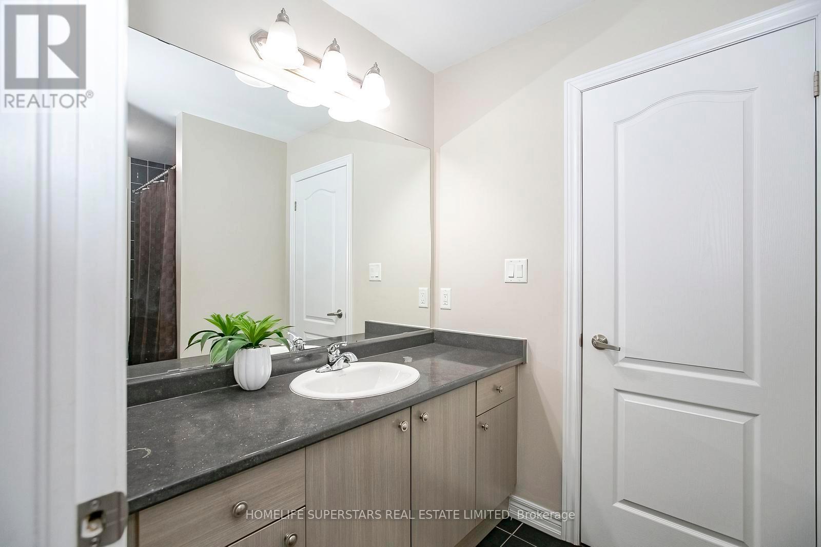 18 Ripple Street, Brampton, Ontario  L6R 3S5 - Photo 35 - W12857938