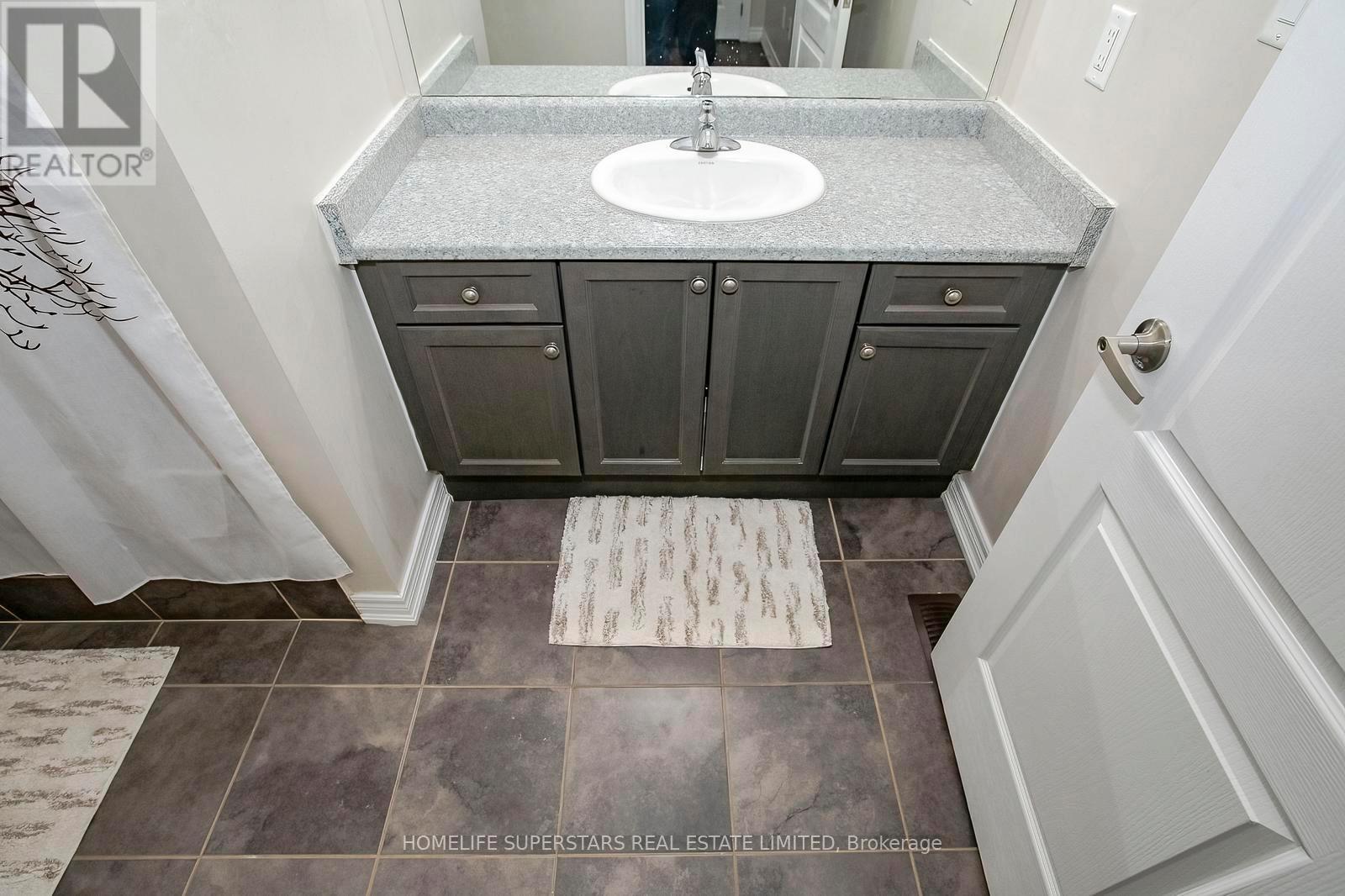 18 Ripple Street, Brampton, Ontario  L6R 3S5 - Photo 37 - W12857938