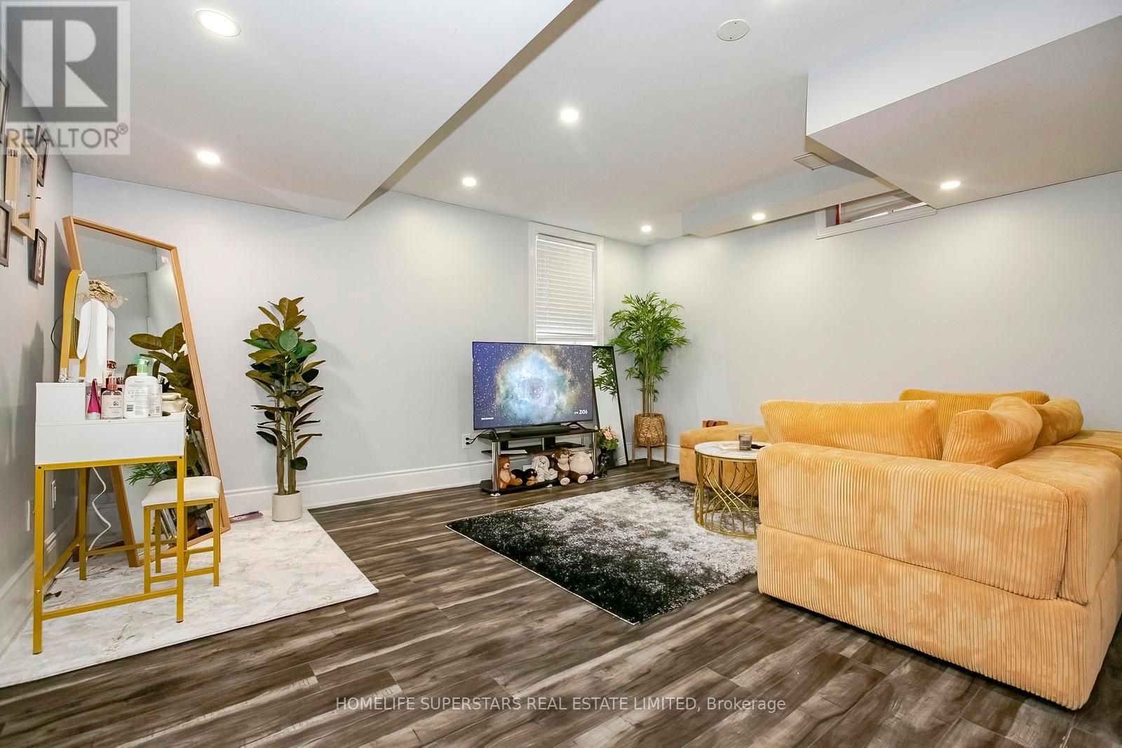 18 Ripple Street, Brampton, Ontario  L6R 3S5 - Photo 40 - W12857938