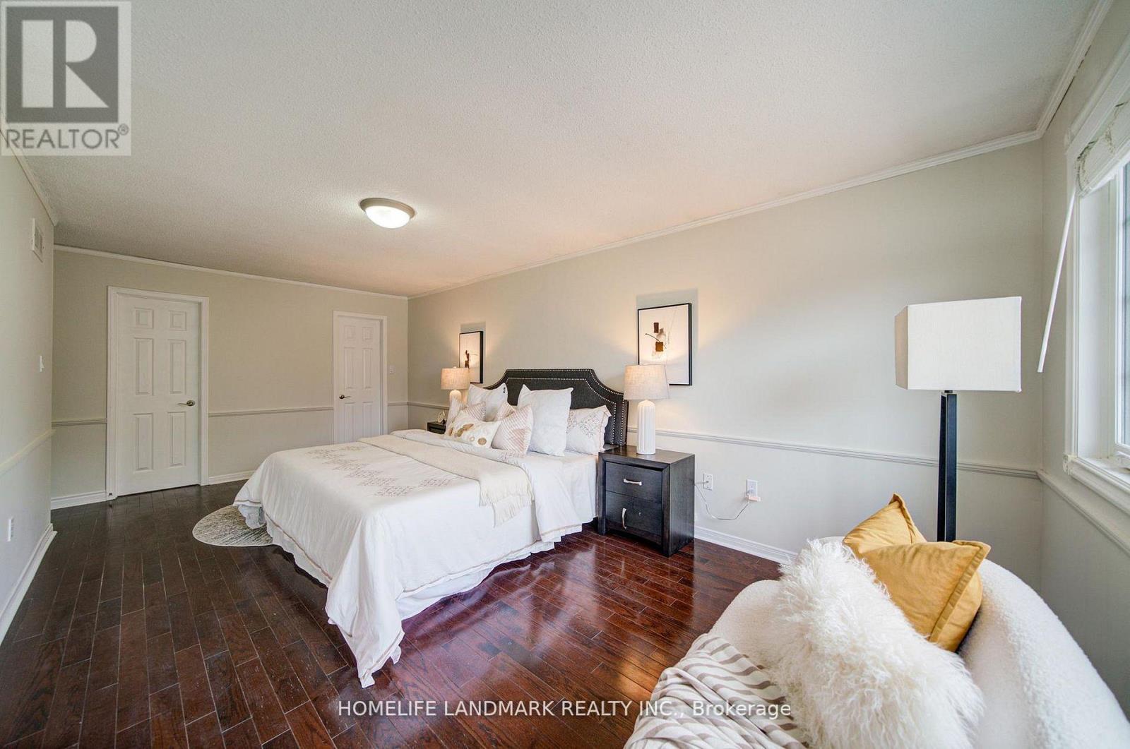 1111 Deer Run, Mississauga, Ontario  L5C 3P7 - Photo 22 - W13028366