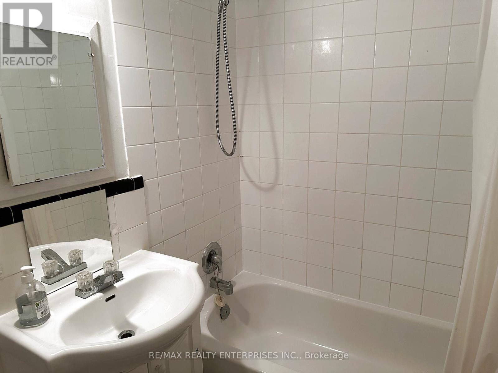 2 - 297 LAKESHORE ROAD E - Photo 13