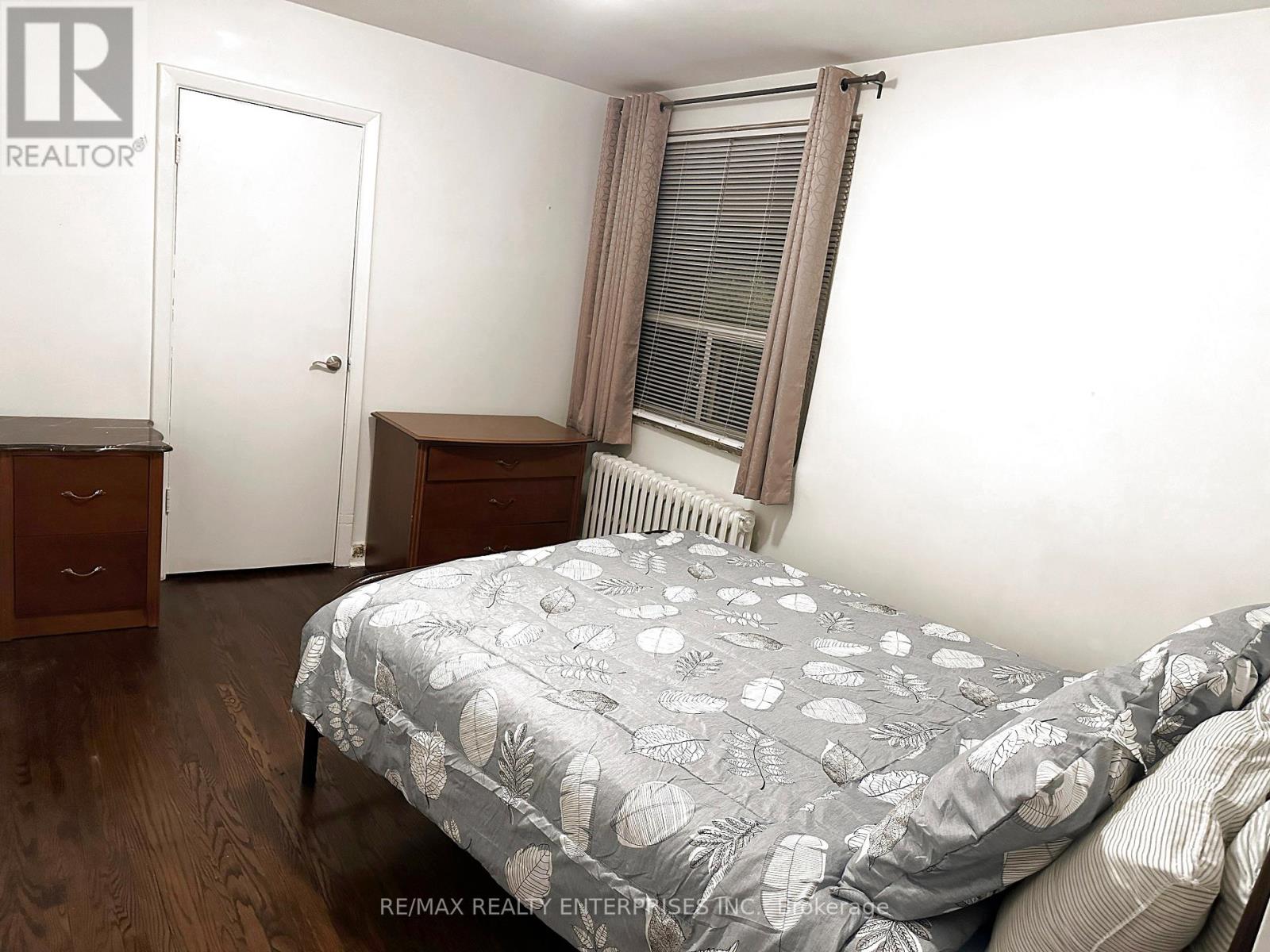 2 - 297 LAKESHORE ROAD E - Photo 9