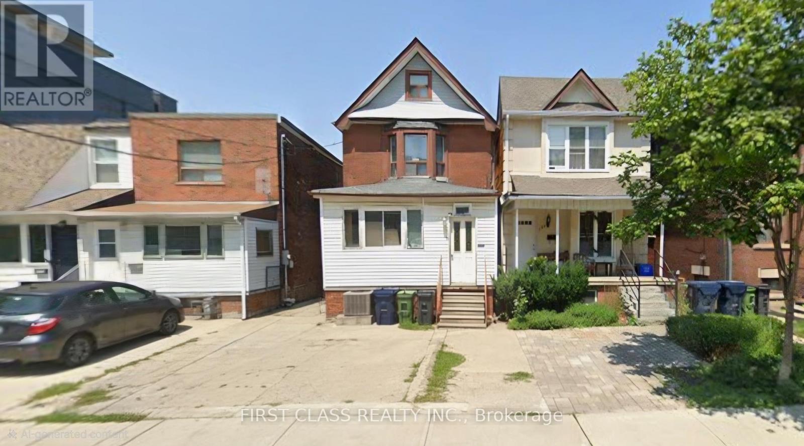 356 Wallace Avenue, Toronto, Ontario  M6P 3P2 - Photo 1 - W13028384