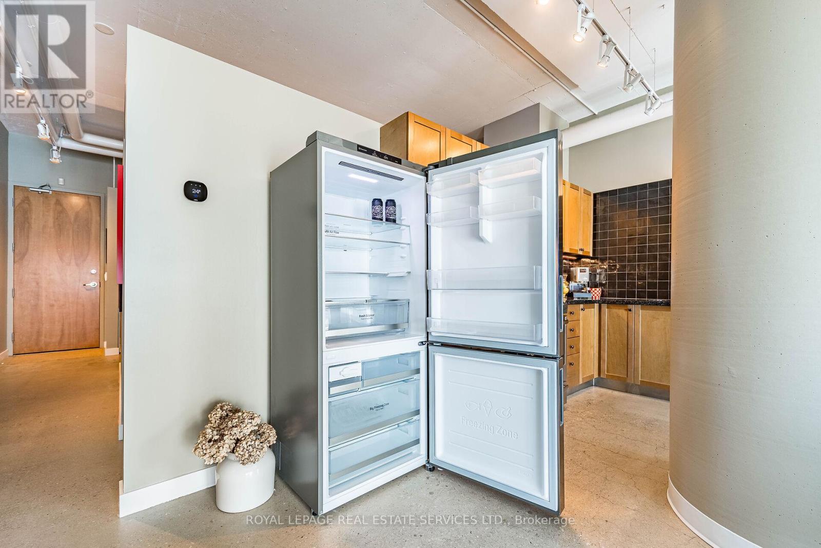 410 - 2 Fieldway Road, Toronto, Ontario  M8Z 0B9 - Photo 23 - W13028398