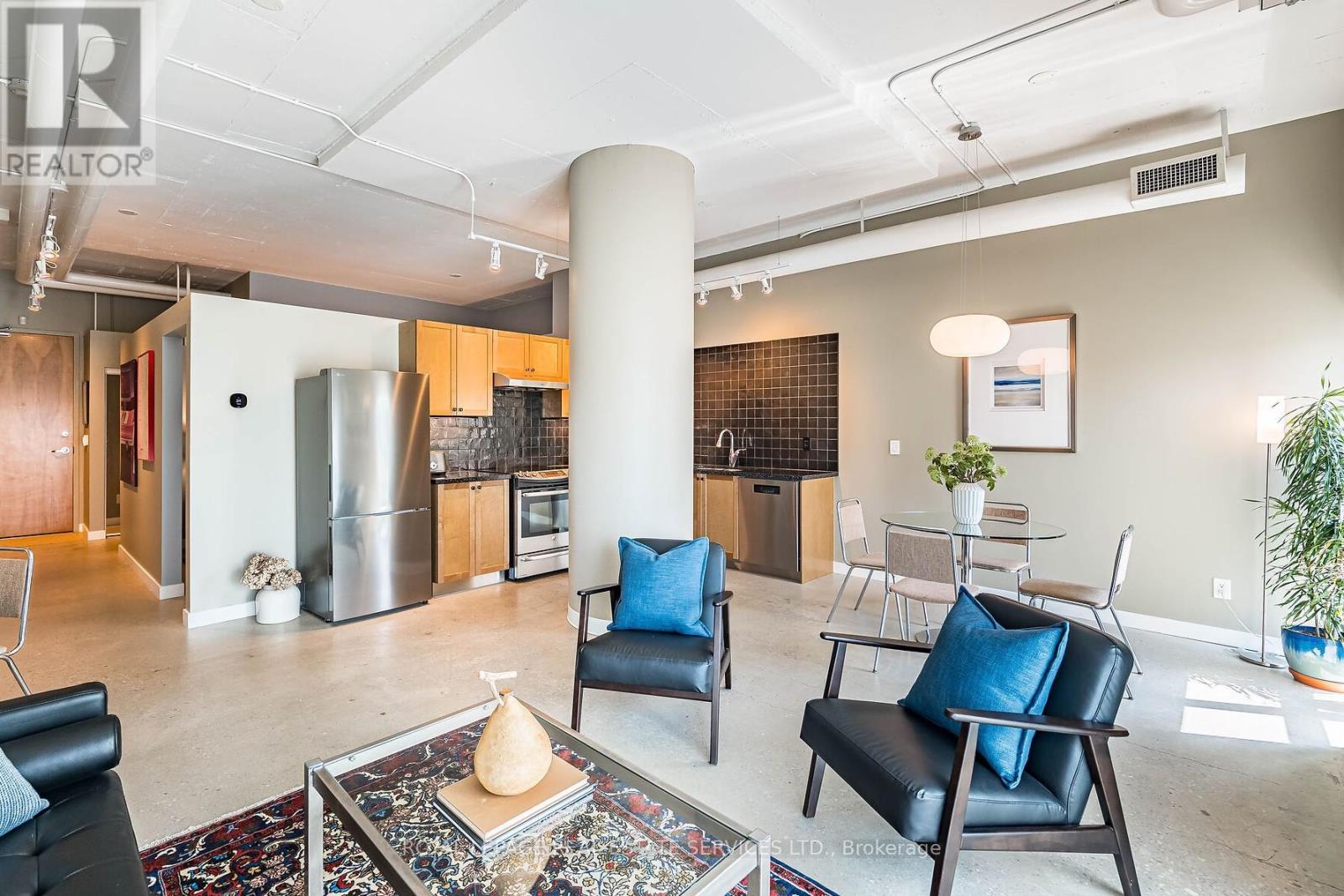 410 - 2 Fieldway Road, Toronto, Ontario  M8Z 0B9 - Photo 8 - W13028398