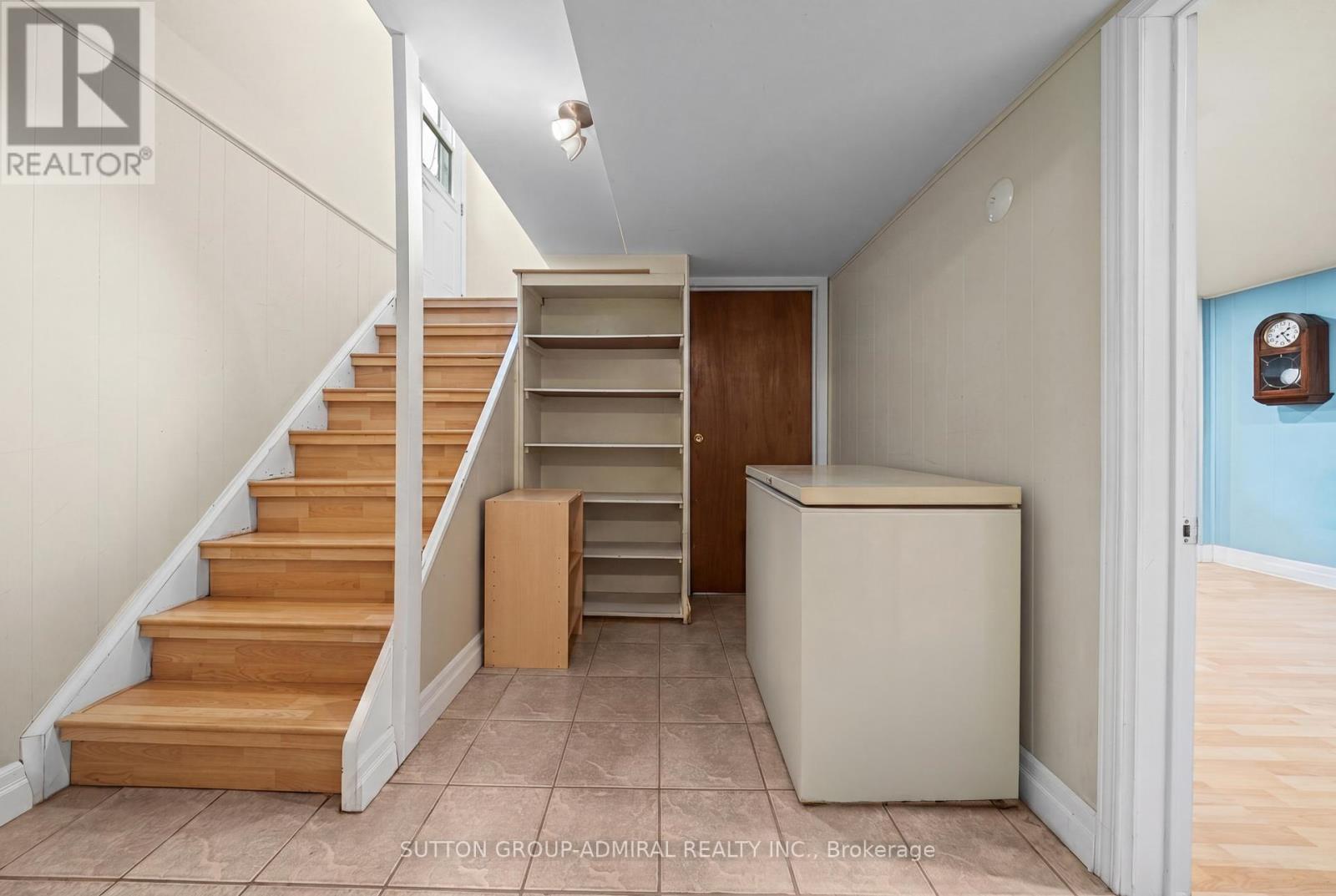 1295 Napier Crescent, Oakville, Ontario  L6H 2A5 - Photo 37 - W13028406