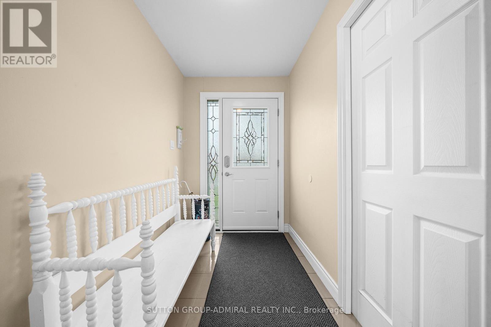 1295 Napier Crescent, Oakville, Ontario  L6H 2A5 - Photo 4 - W13028406