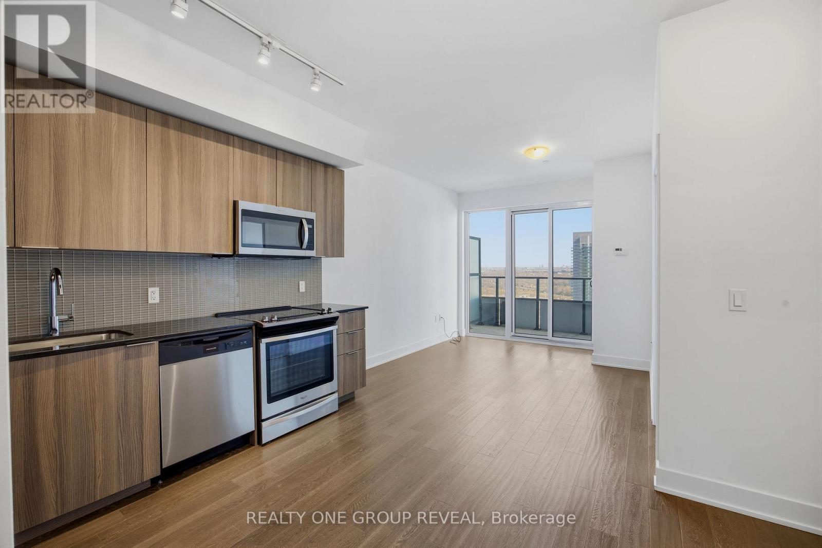 3214 - 30 Shore Breeze Drive, Toronto, Ontario  M8V 0J1 - Photo 8 - W13028418