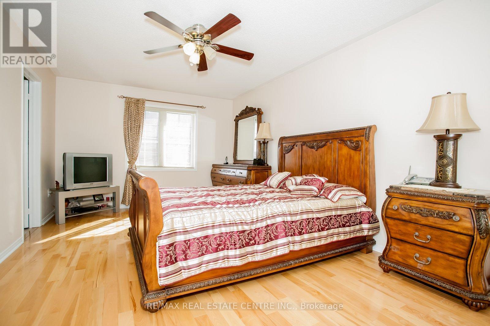 3091 Turbine Crescent, Mississauga, Ontario  L5M 6X1 - Photo 7 - W13028464