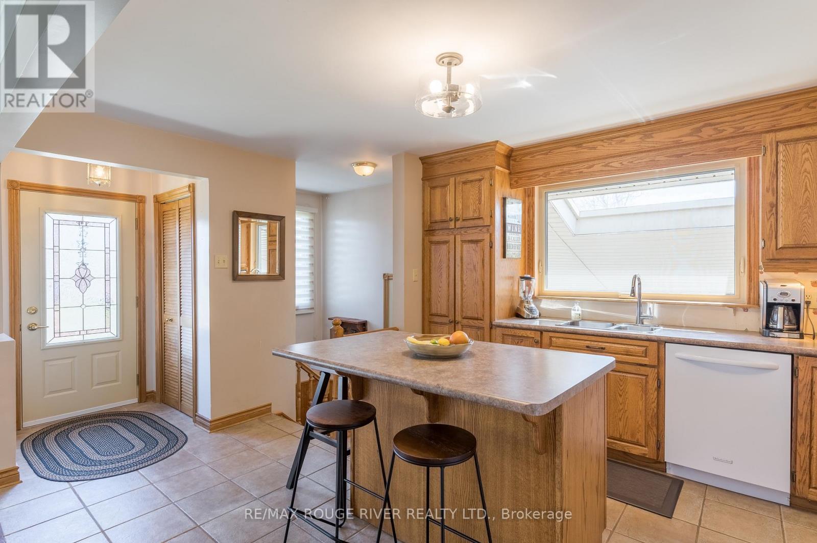 712 Otonabee Drive, Peterborough, Ontario  K9J 7P9 - Photo 15 - X13028348