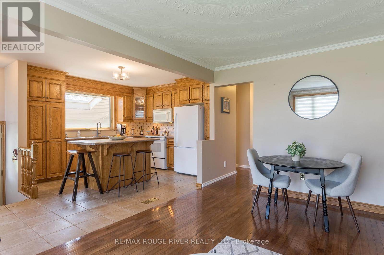 712 Otonabee Drive, Peterborough, Ontario  K9J 7P9 - Photo 18 - X13028348