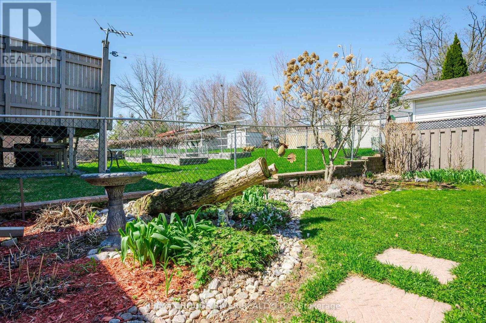 712 Otonabee Drive, Peterborough, Ontario  K9J 7P9 - Photo 38 - X13028348