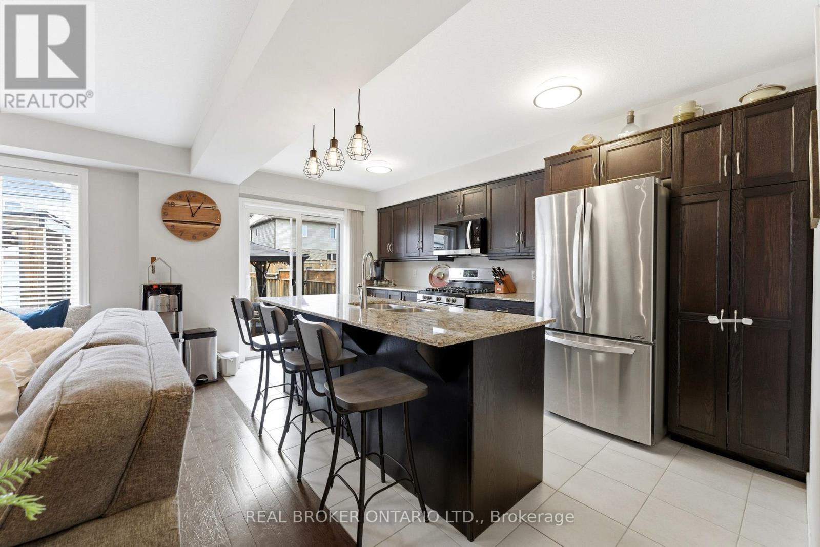 6 Freer Drive, North Dumfries, Ontario  N0B 1E0 - Photo 9 - X13028402