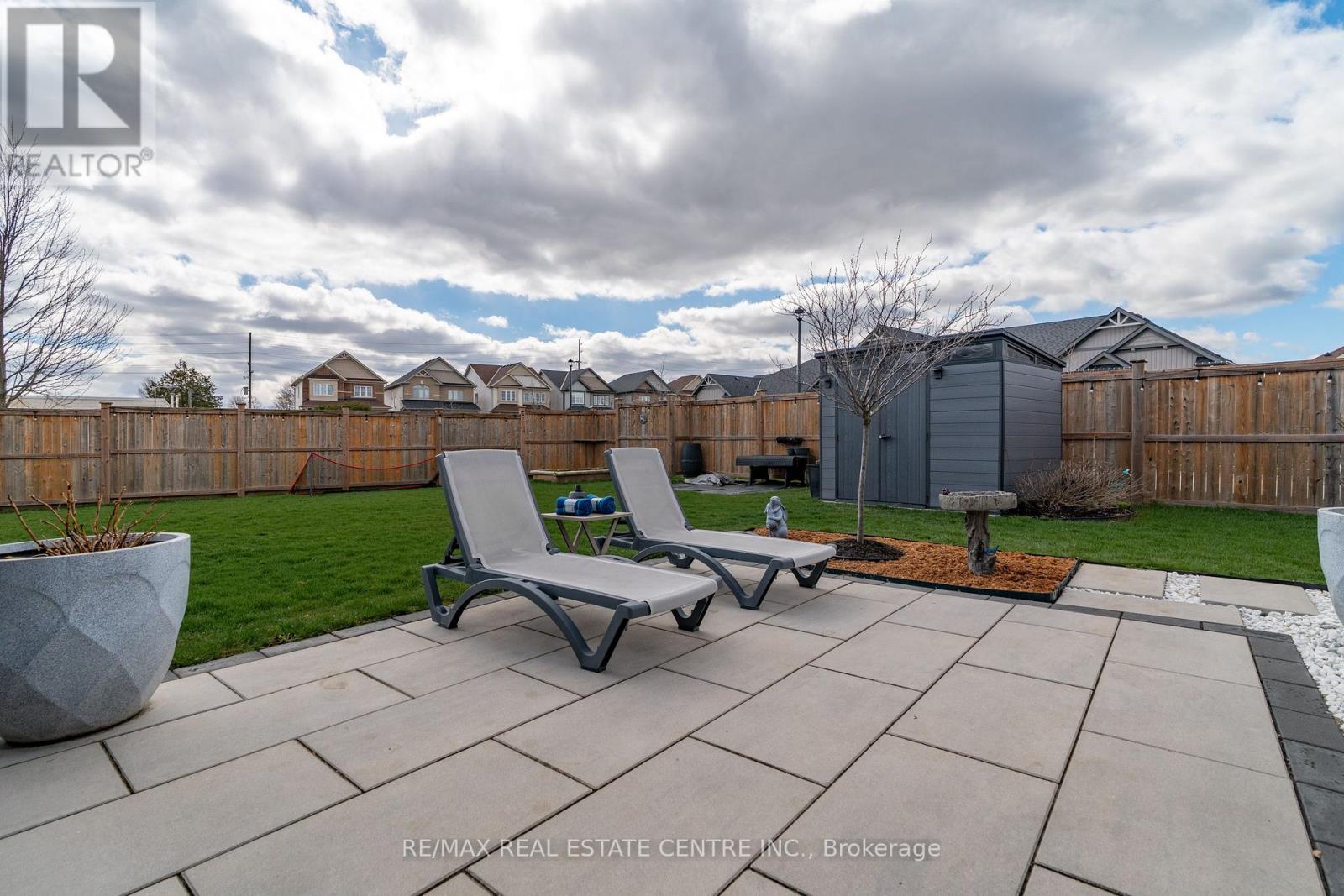 27 Gibbs Way, Centre Wellington, Ontario  N1M 0G7 - Photo 40 - X13028404