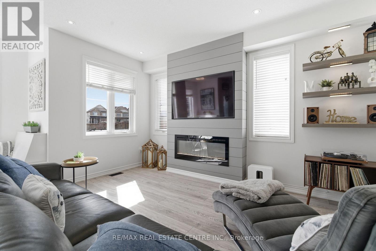 27 Gibbs Way, Centre Wellington, Ontario  N1M 0G7 - Photo 7 - X13028404