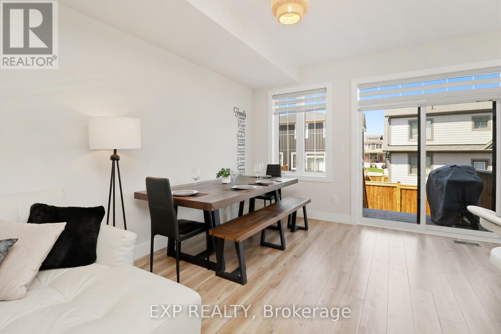 142 Sycamore Street, Blue Mountains, Ontario  L9Y 4E2 - Photo 17 - X13028494