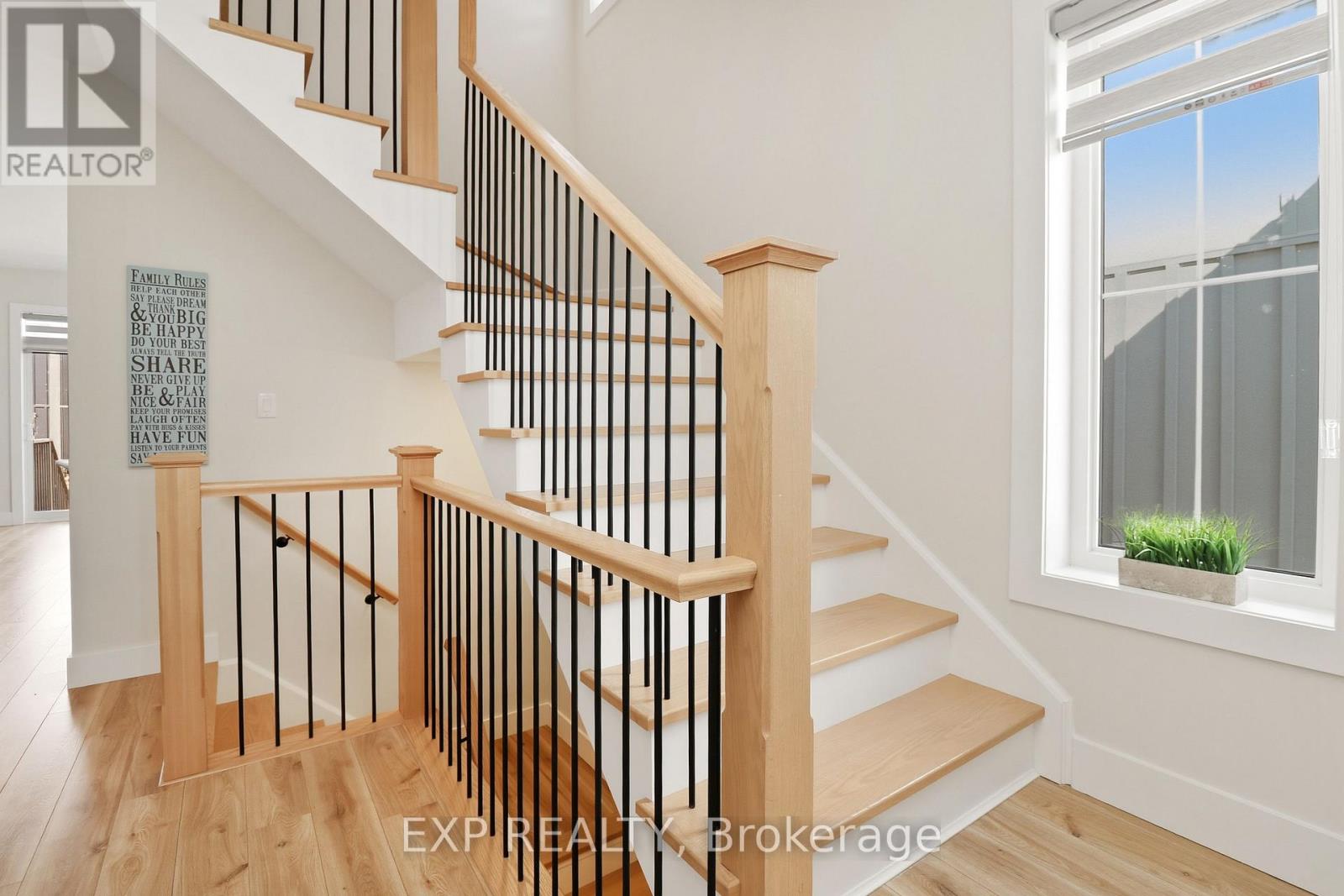 142 Sycamore Street, Blue Mountains, Ontario  L9Y 4E2 - Photo 28 - X13028494