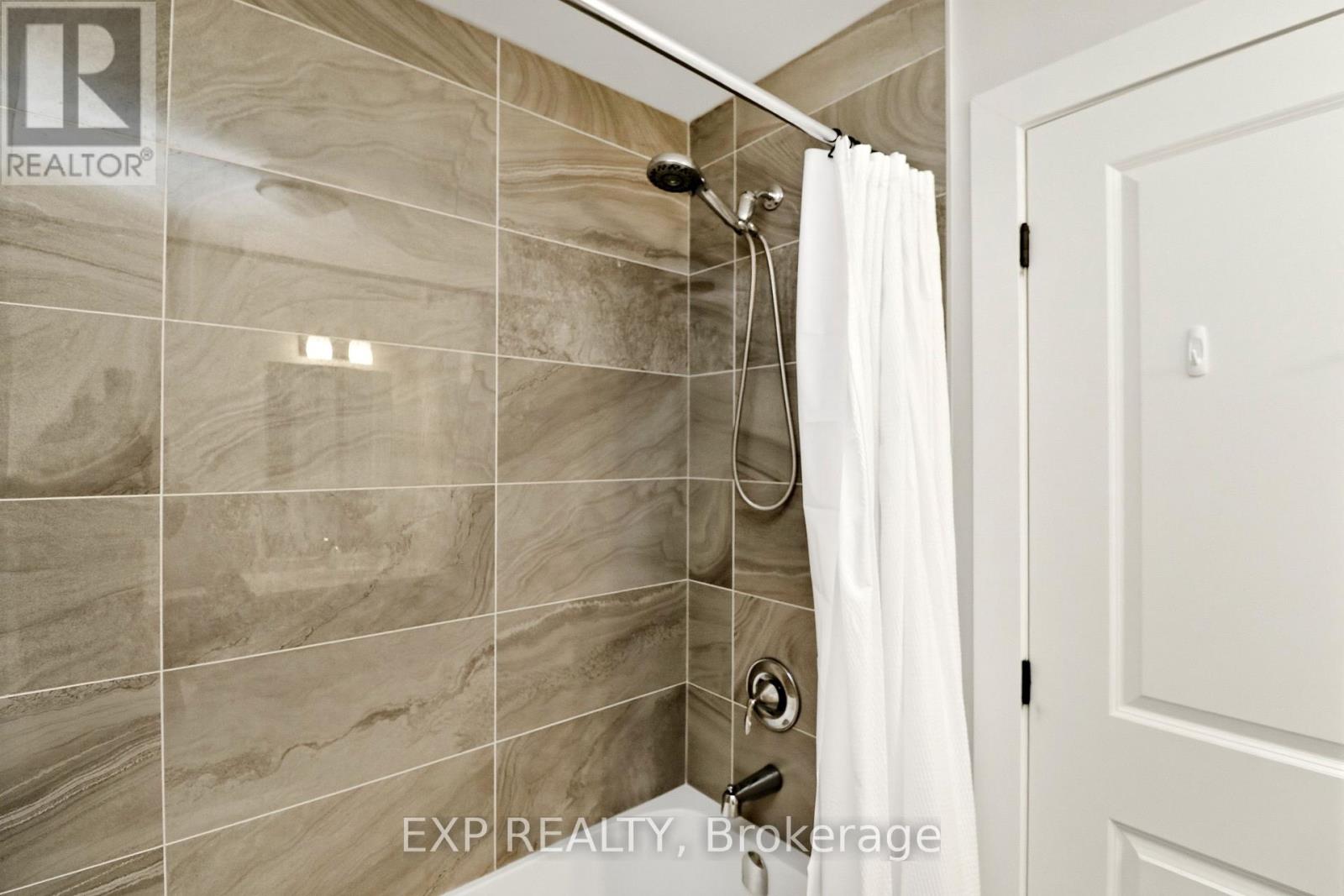 142 Sycamore Street, Blue Mountains, Ontario  L9Y 4E2 - Photo 31 - X13028494