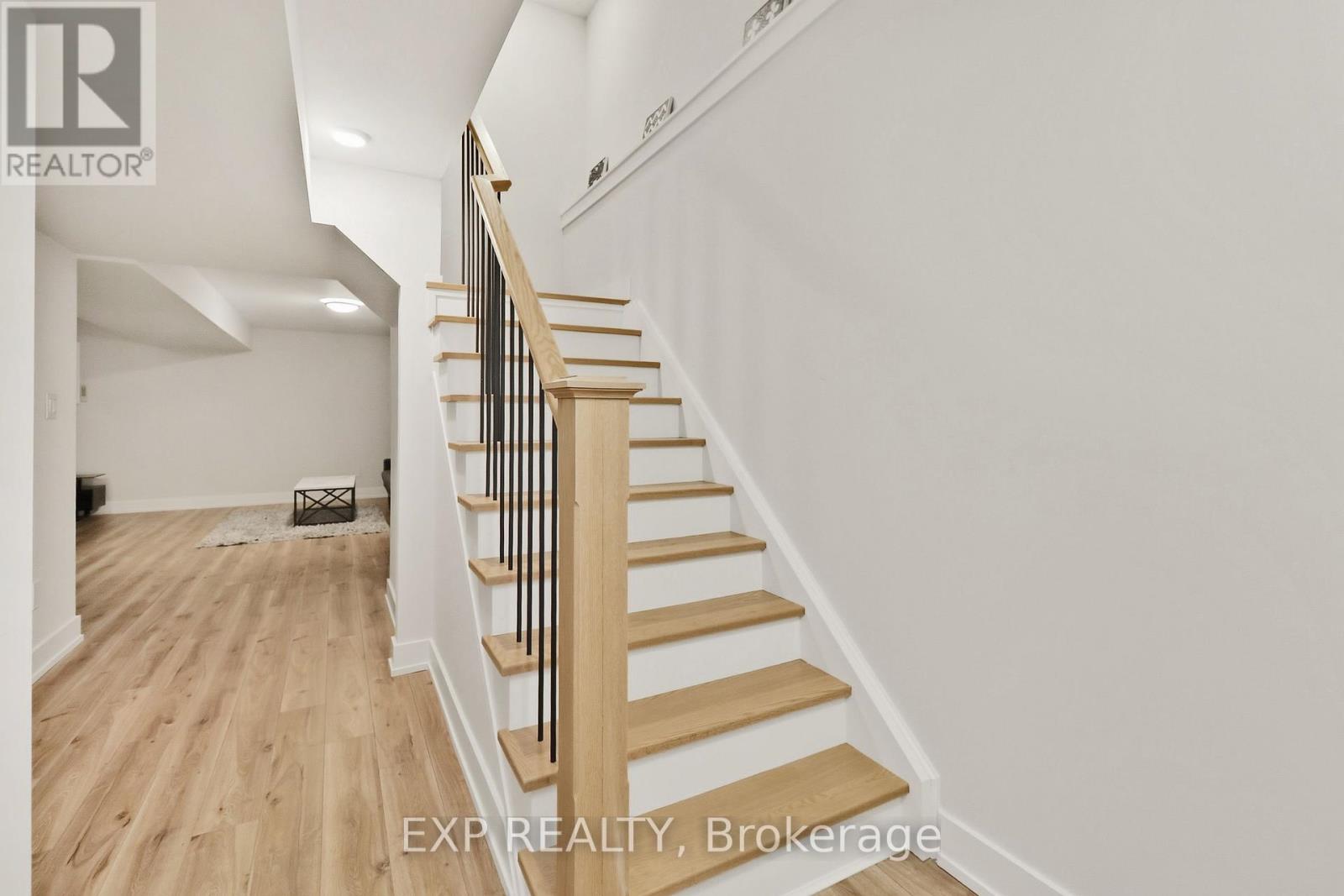 142 Sycamore Street, Blue Mountains, Ontario  L9Y 4E2 - Photo 38 - X13028494