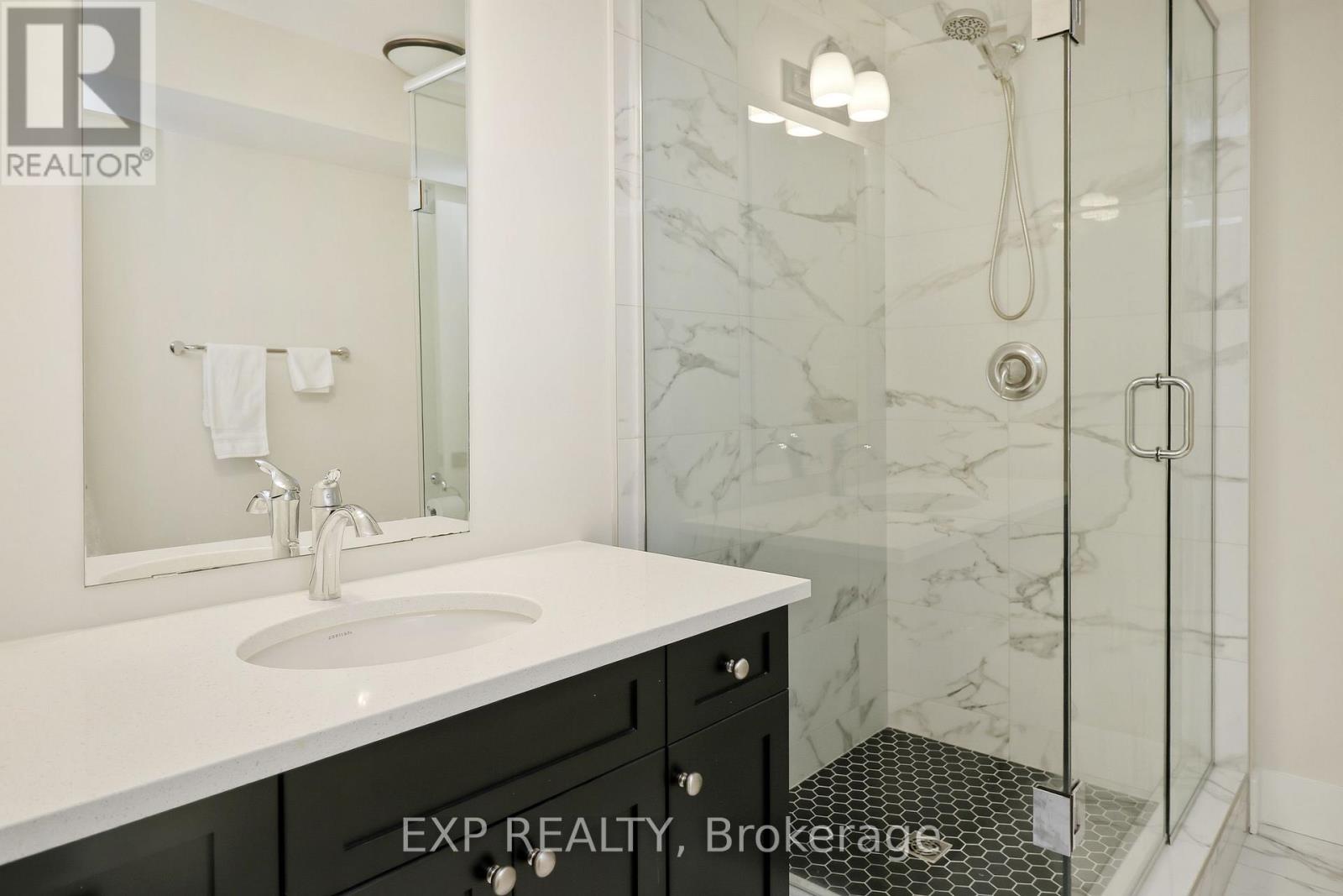 142 Sycamore Street, Blue Mountains, Ontario  L9Y 4E2 - Photo 39 - X13028494