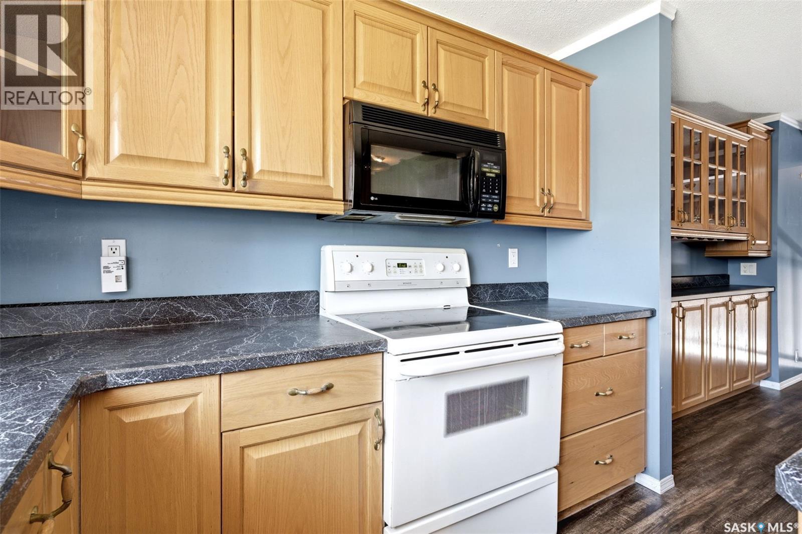 104 Lockwood Road, Regina, Saskatchewan  S4S 3G2 - Photo 15 - SK033486