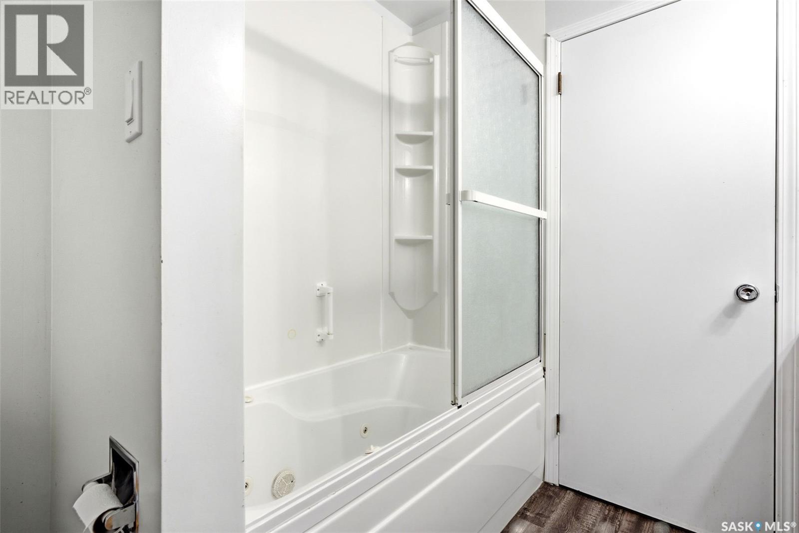 104 Lockwood Road, Regina, Saskatchewan  S4S 3G2 - Photo 30 - SK033486